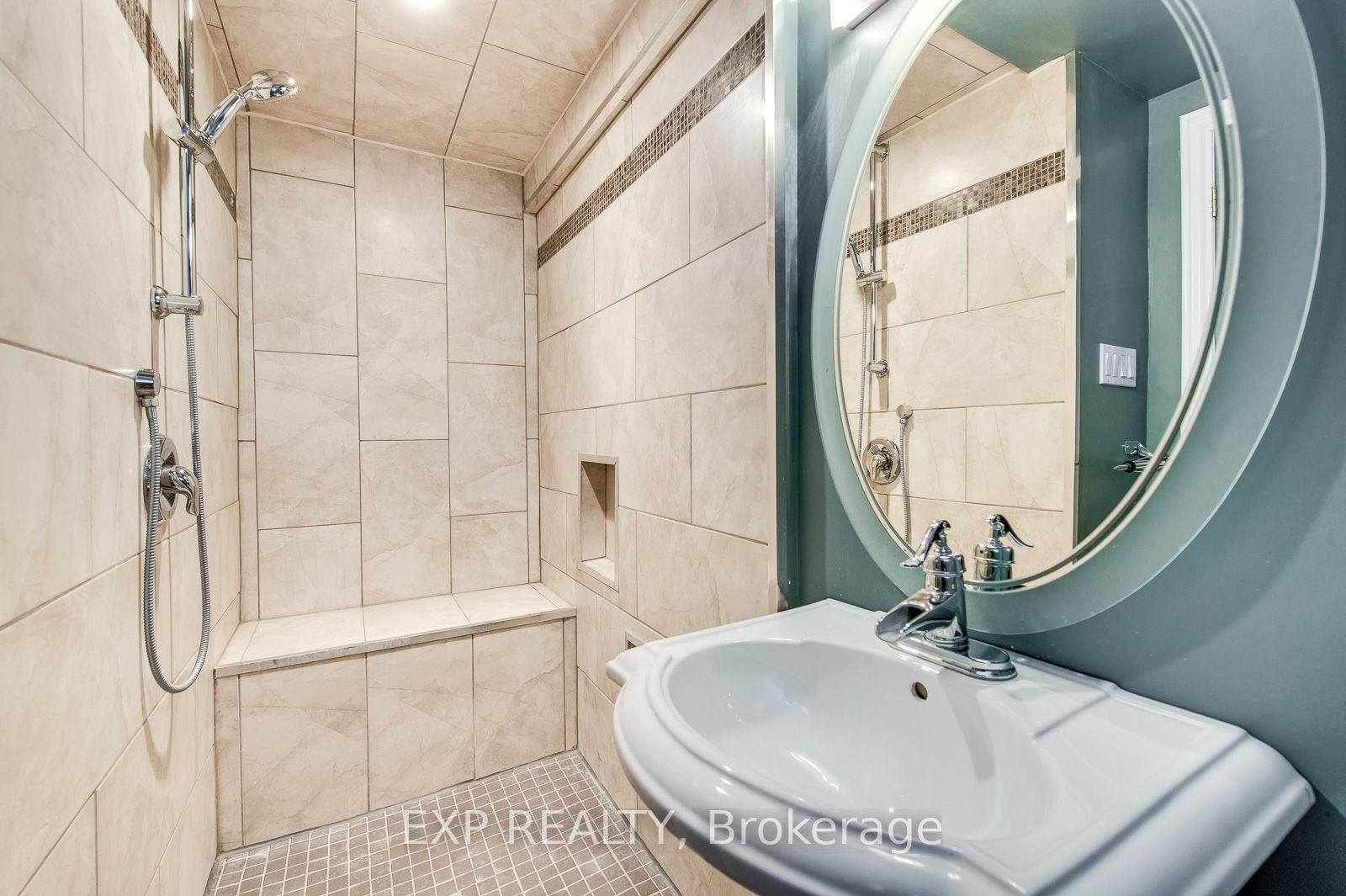 2378 Highcroft Road Property Photo 39