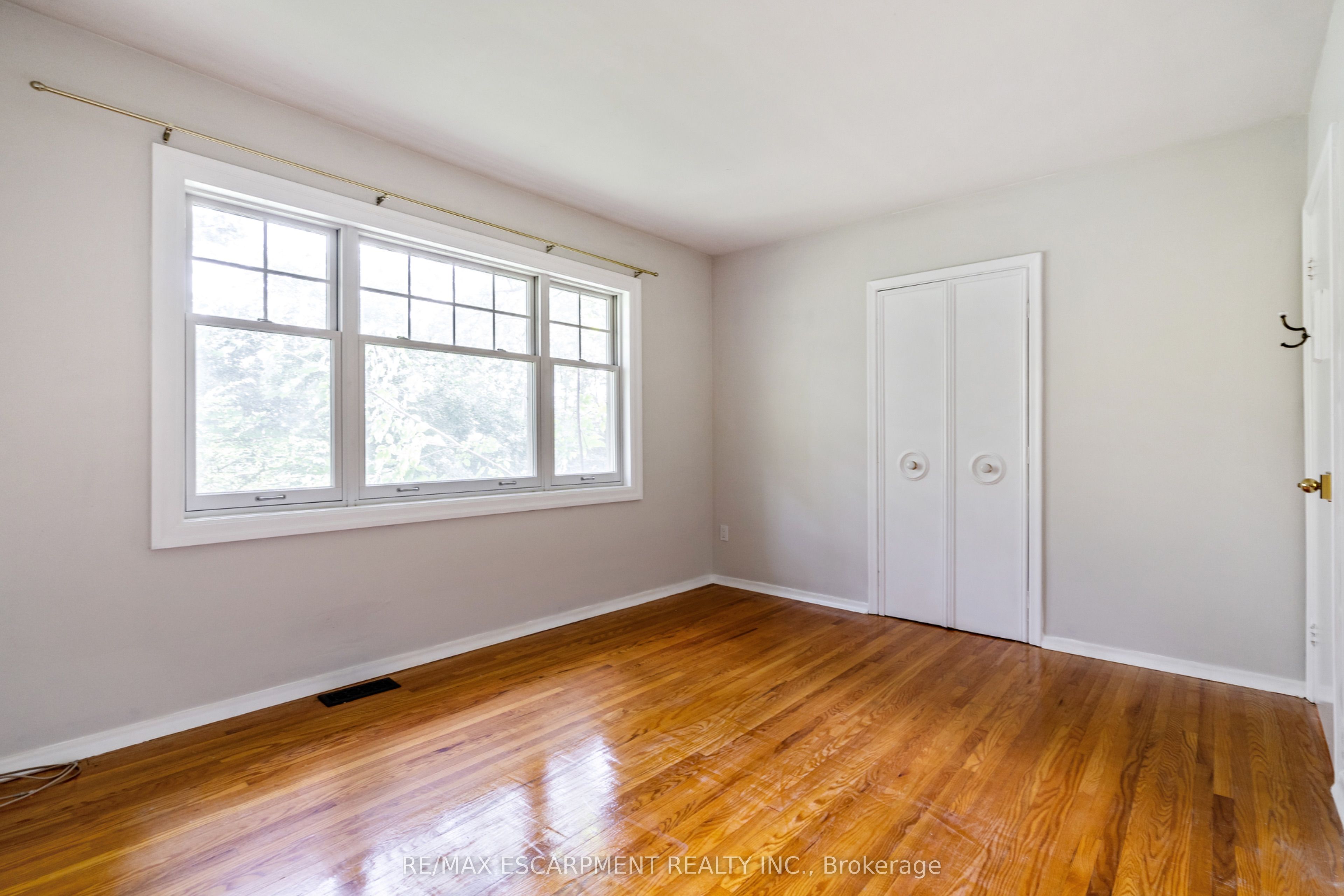 1497 Park Royale Boulevard Main Property Photo 5