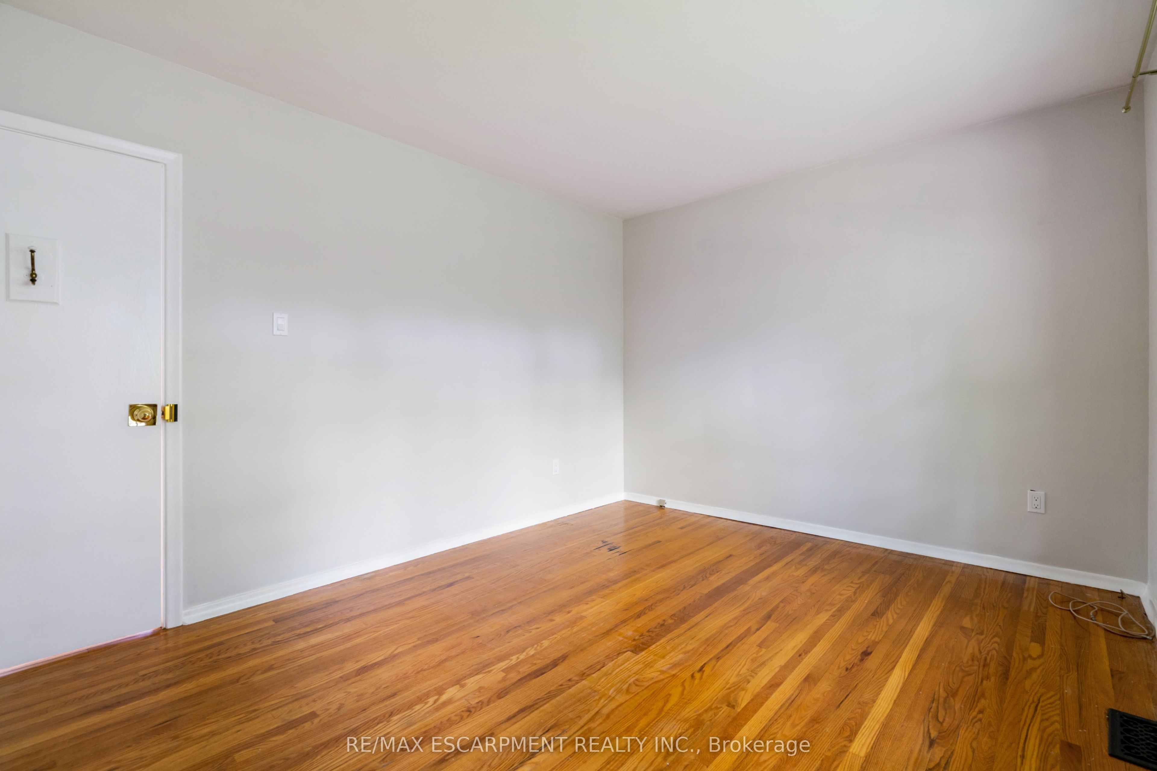 1497 Park Royale Boulevard Main Property Photo 6