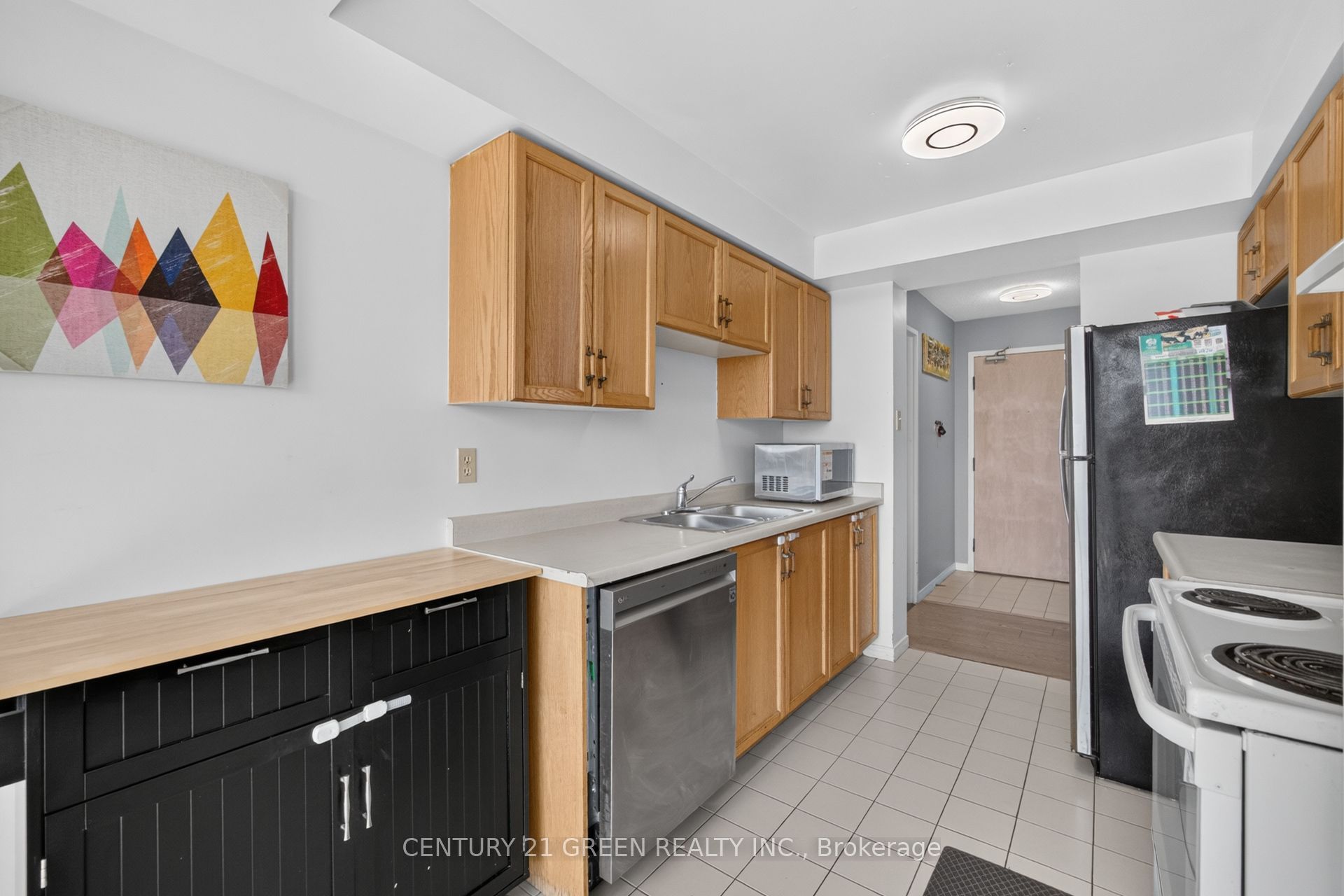 350 Rathburn Road W 1405 Property Photo 19