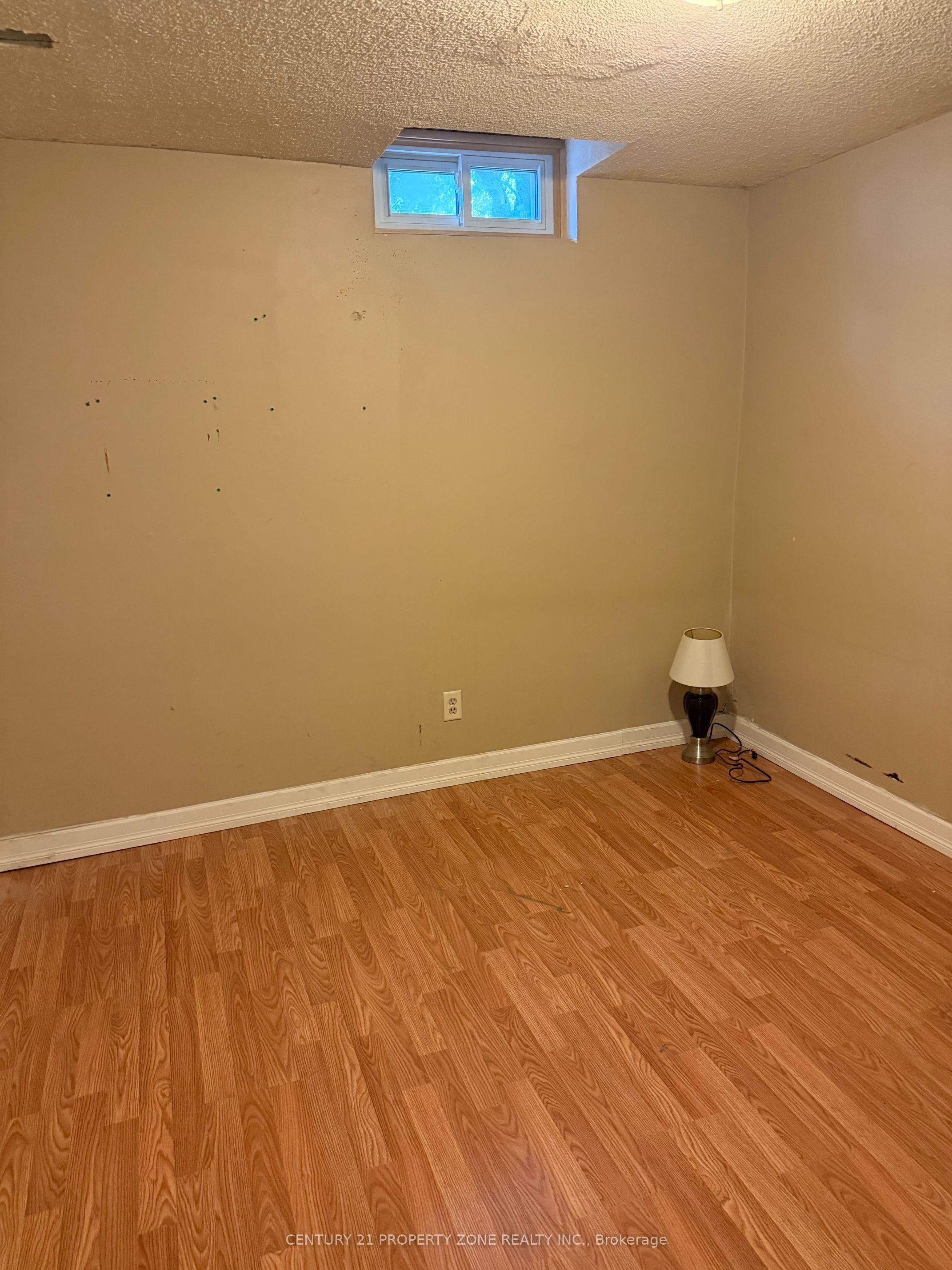 10 Martindale Crescent Basement Property Photo 7