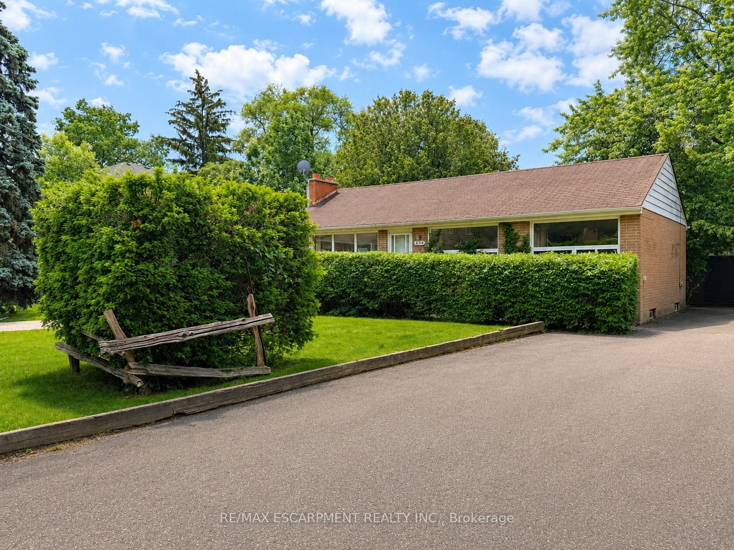 1214 Argreen Road Property Photo 1