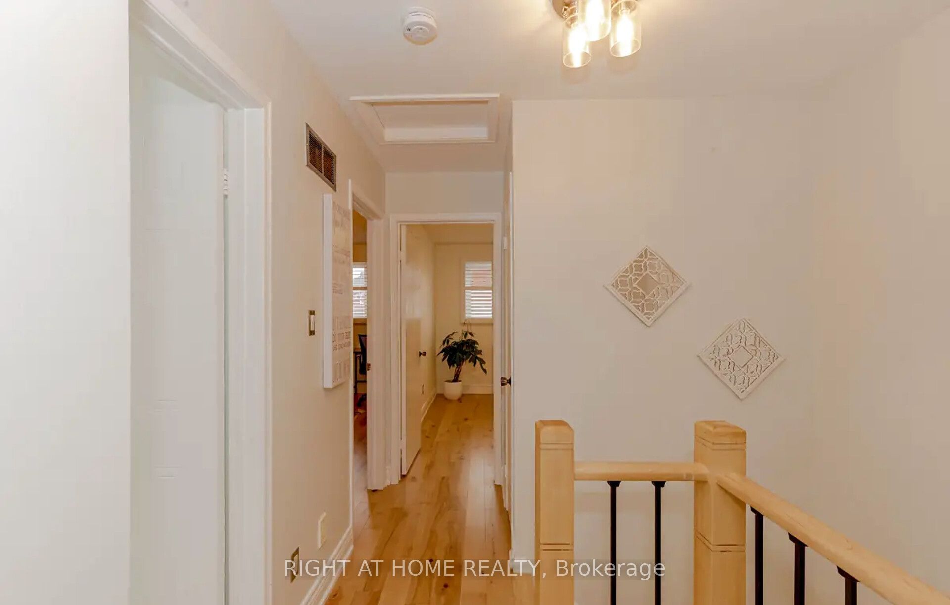 1444 Prince John Circle Property Photo 3