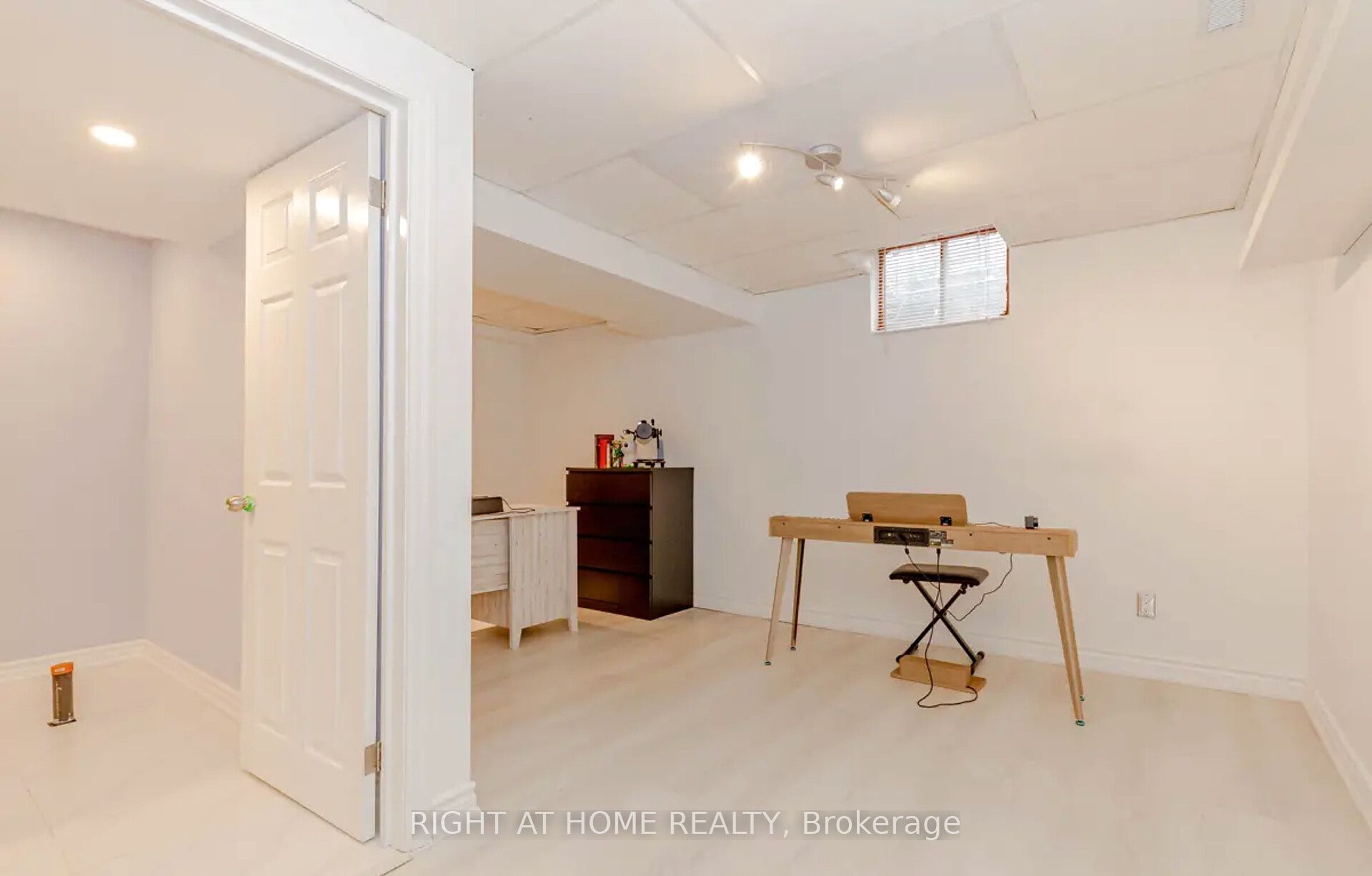 1444 Prince John Circle Property Photo 30