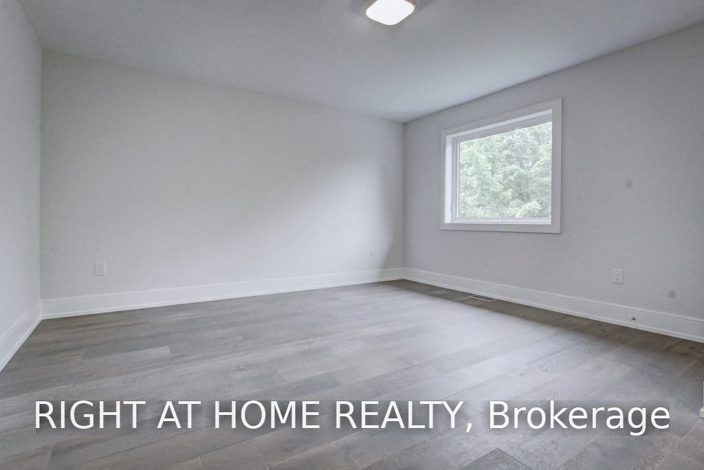 1165 Pinegrove Road Property Photo 22