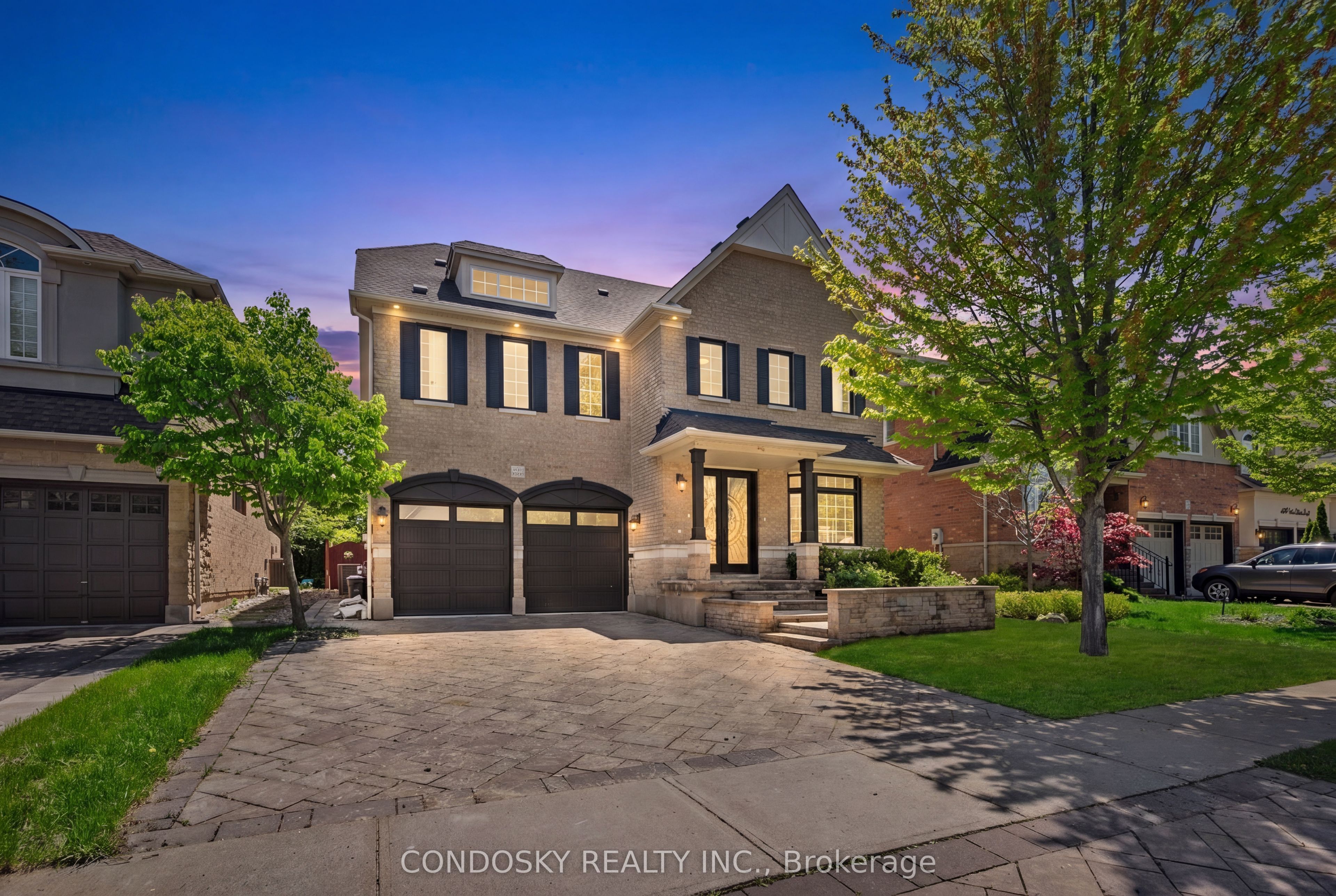 3322 Fox Run Circle Property Photo 1