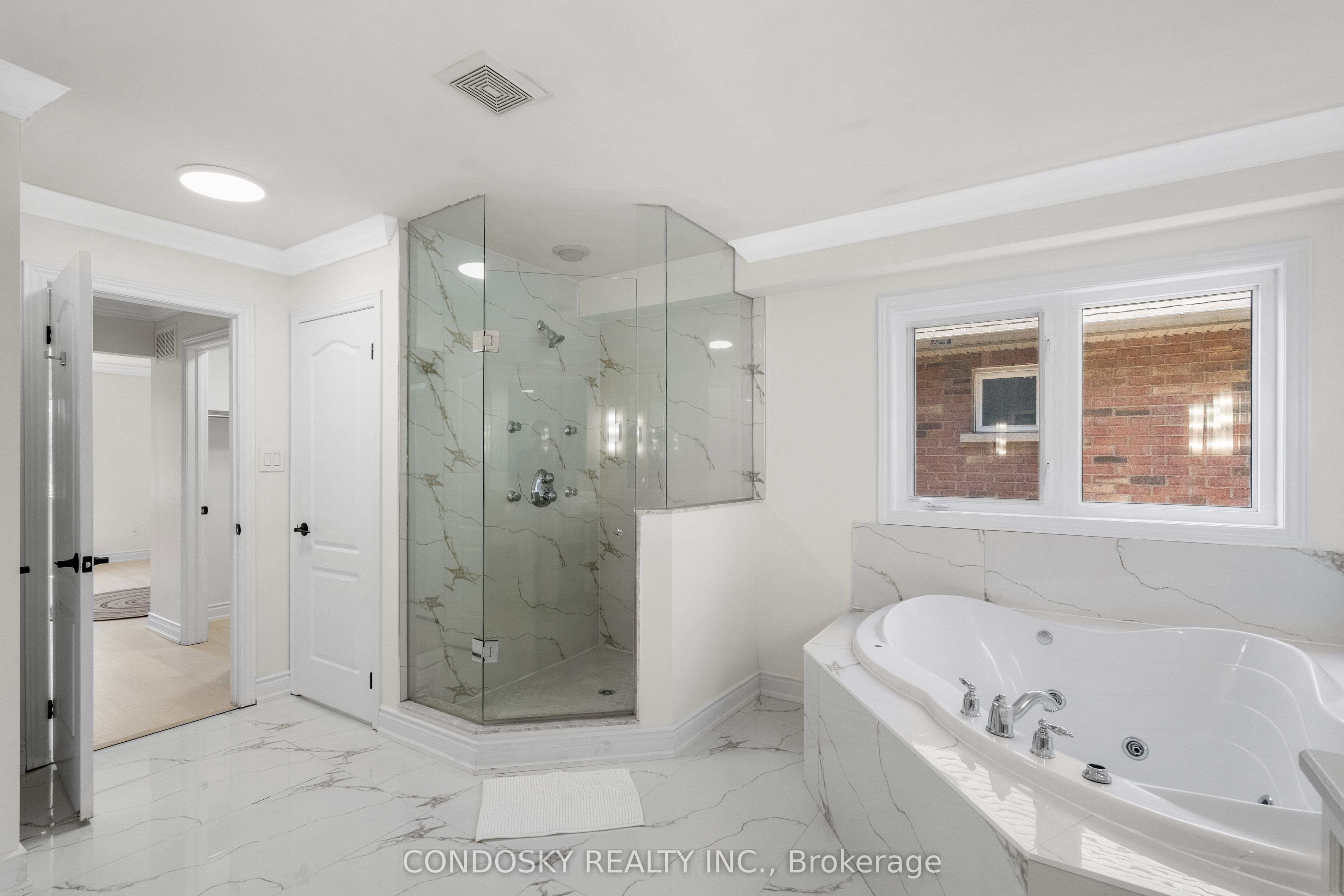 3322 Fox Run Circle Property Photo 27