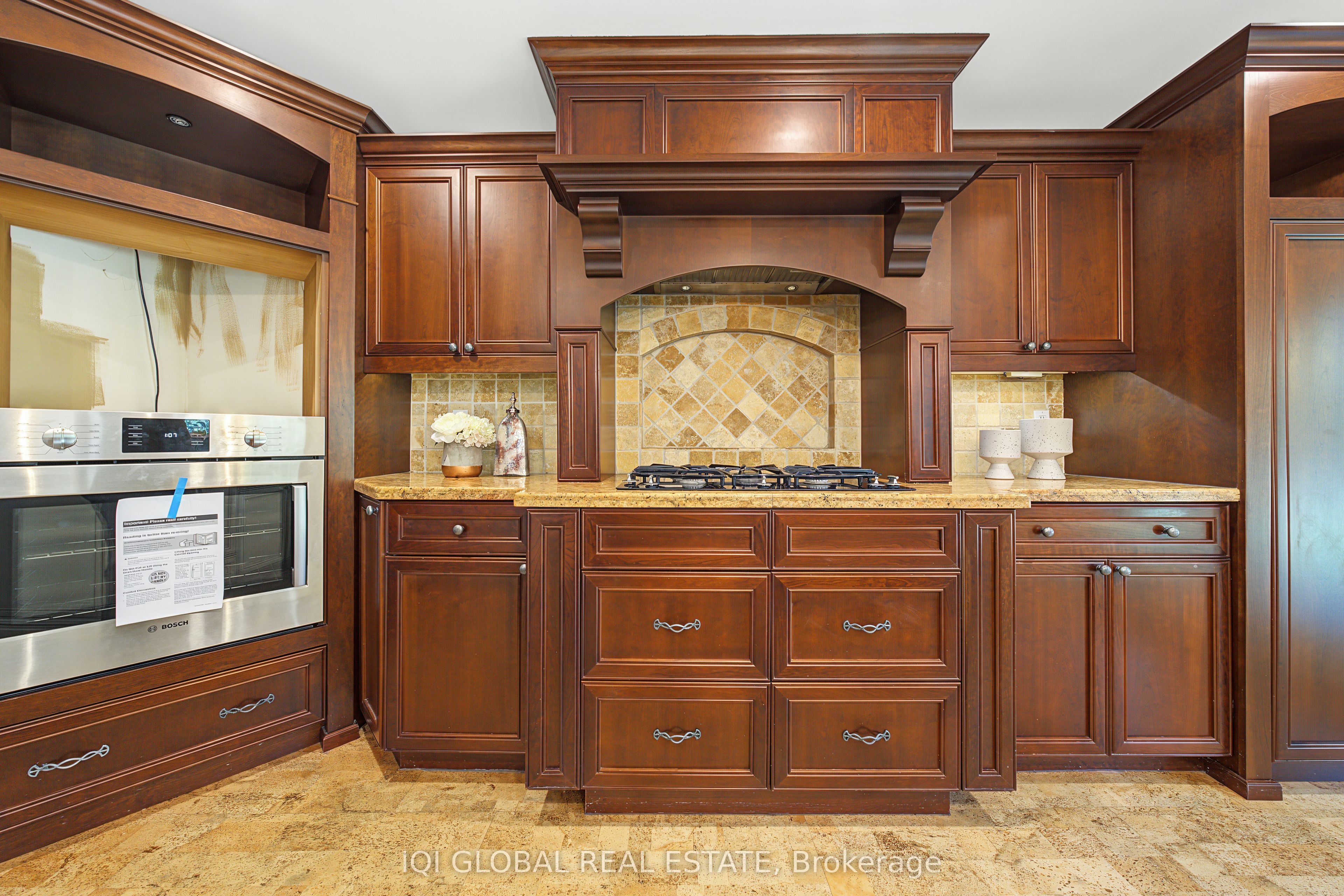 1497 Greenbriar Drive Property Photo 16