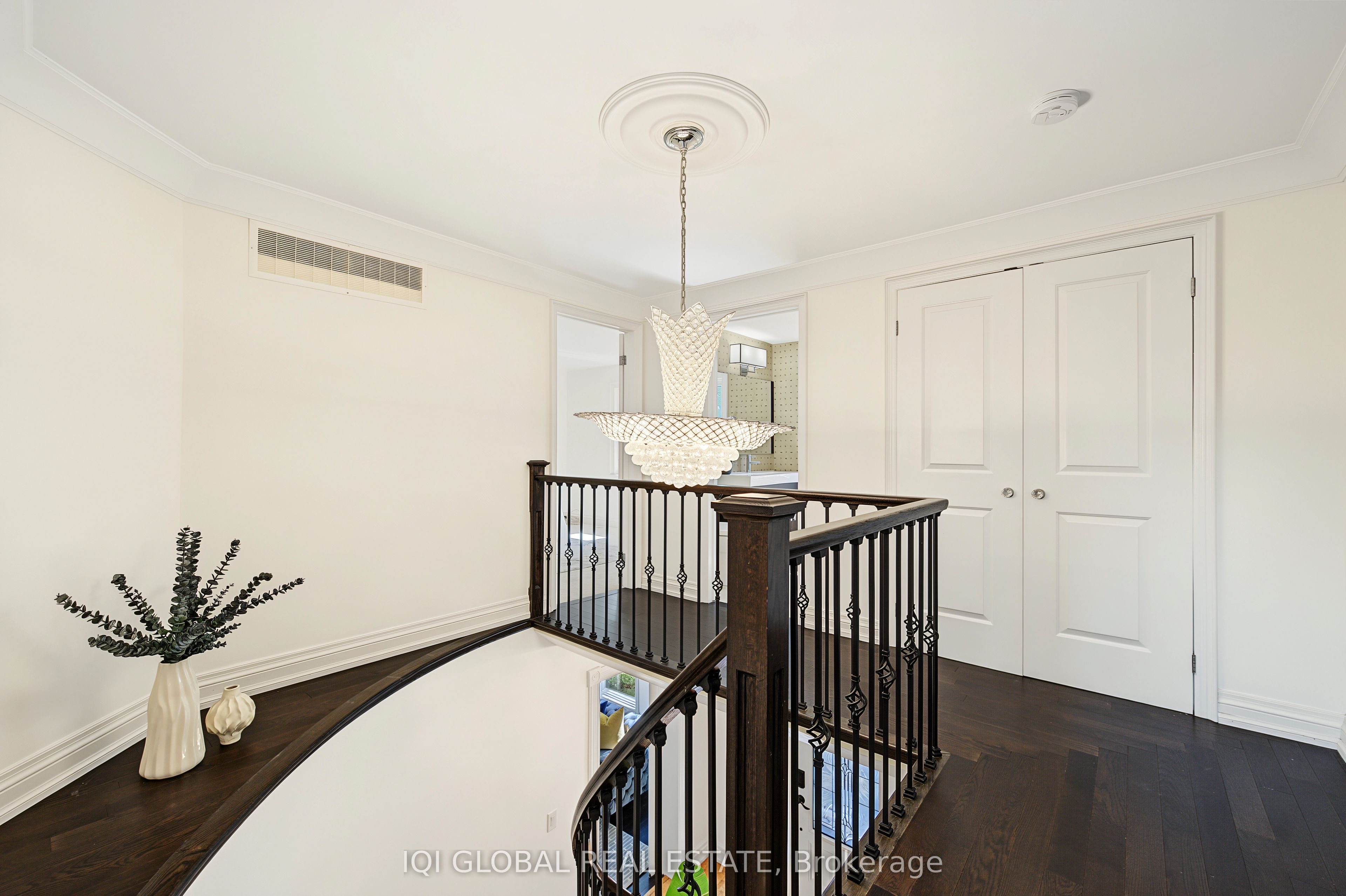 1497 Greenbriar Drive Property Photo 23