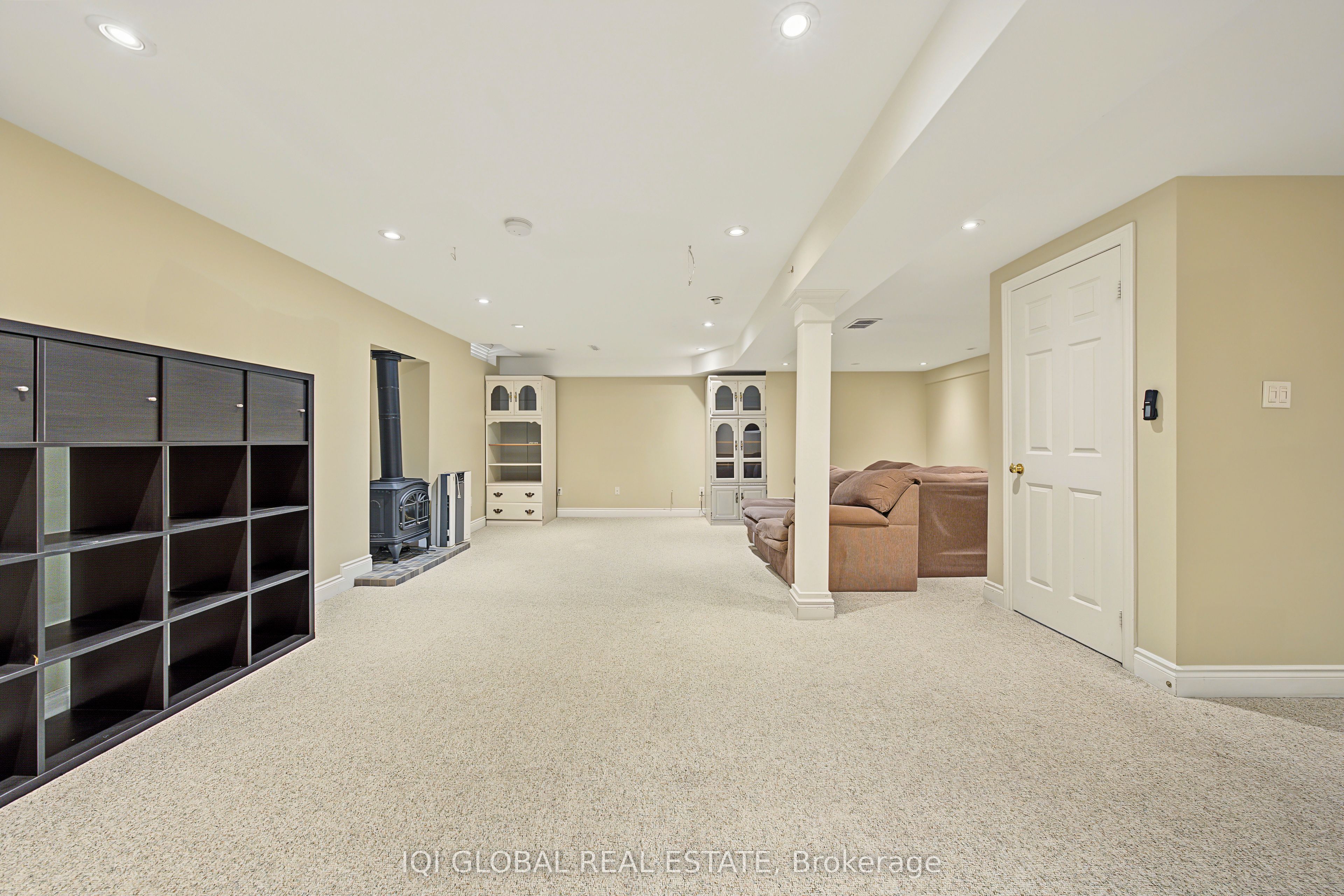 1497 Greenbriar Drive Property Photo 39