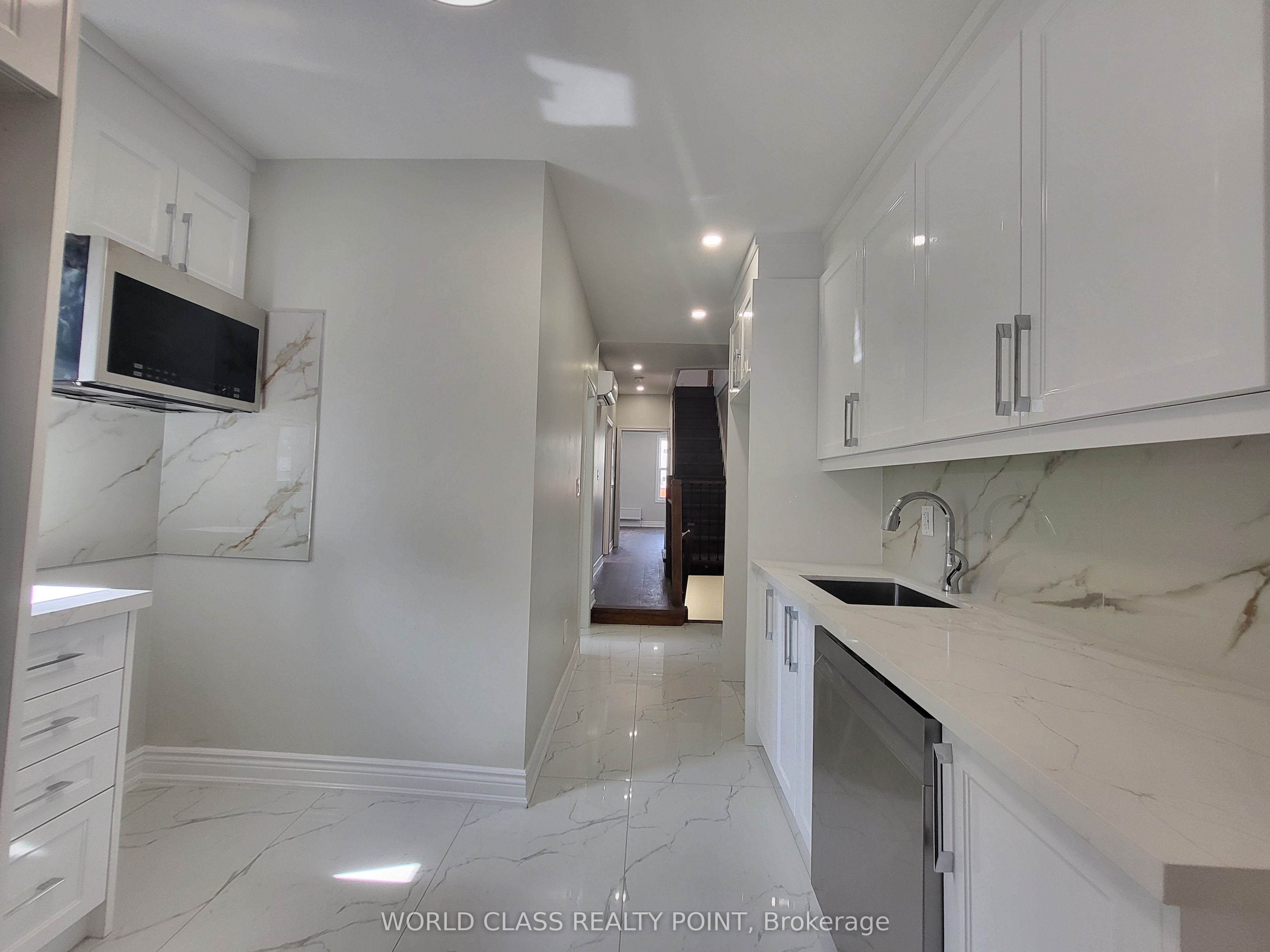 49 Vine Avenue 2 Property Photo 6