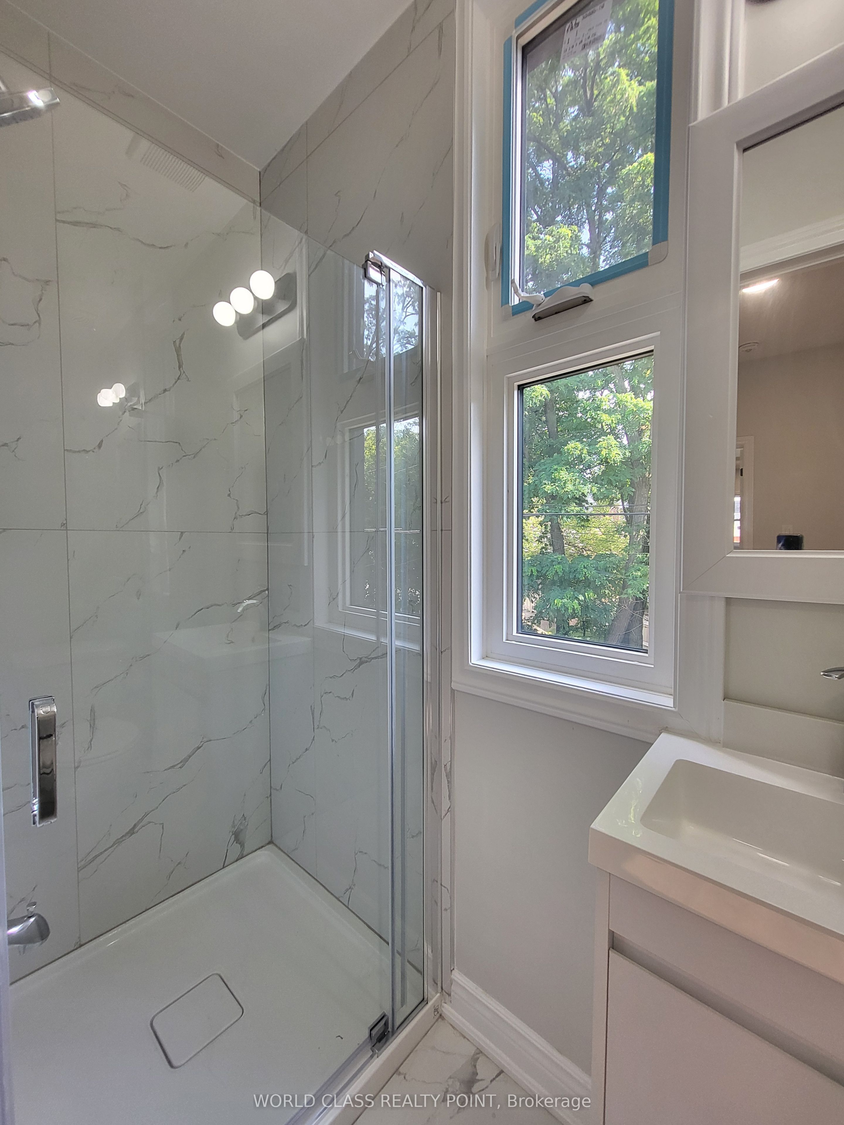 49 Vine Avenue 2 Property Photo 12