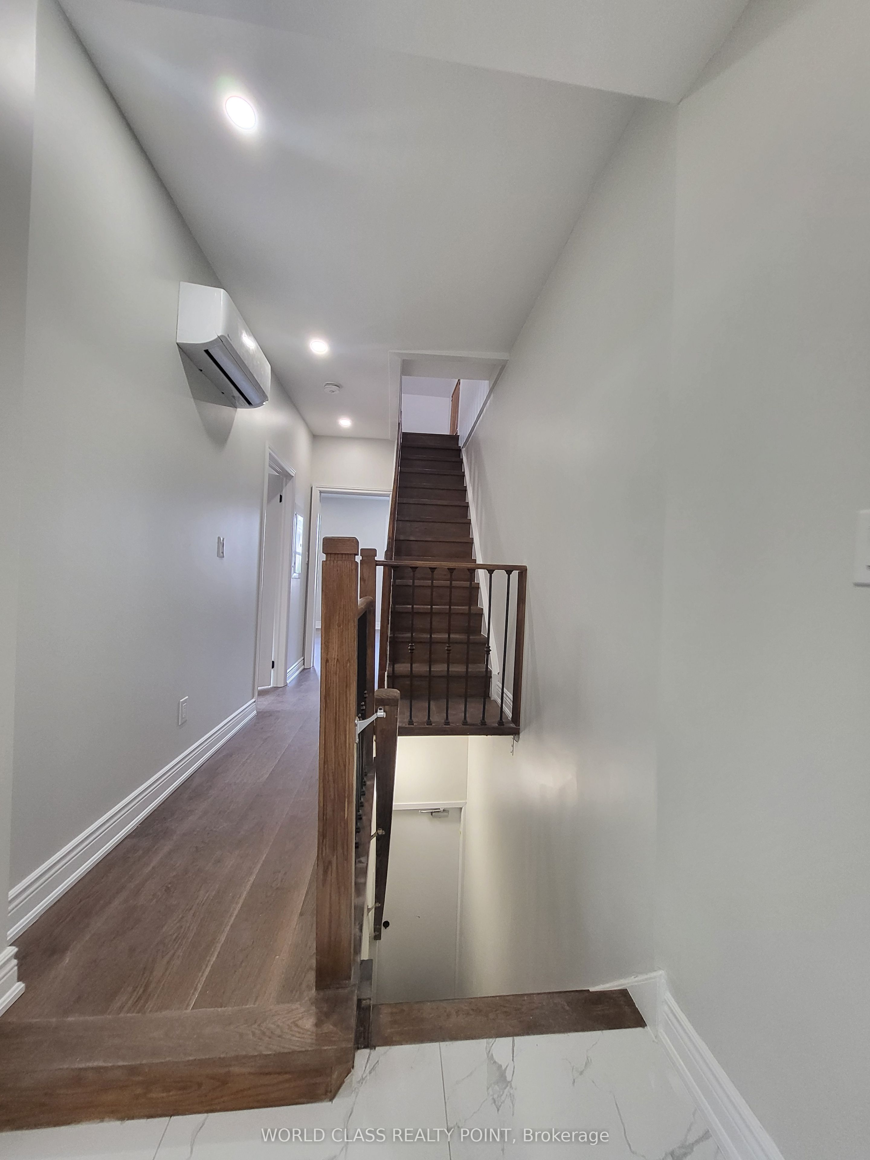 49 Vine Avenue 2 Property Photo 15