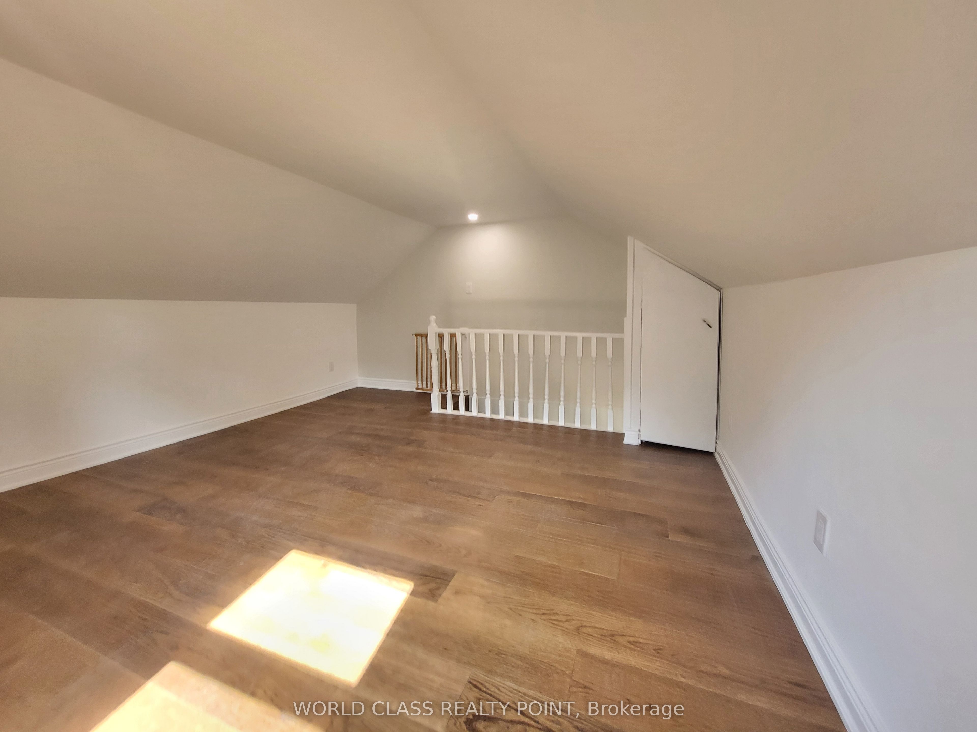 49 Vine Avenue 2 Property Photo 18