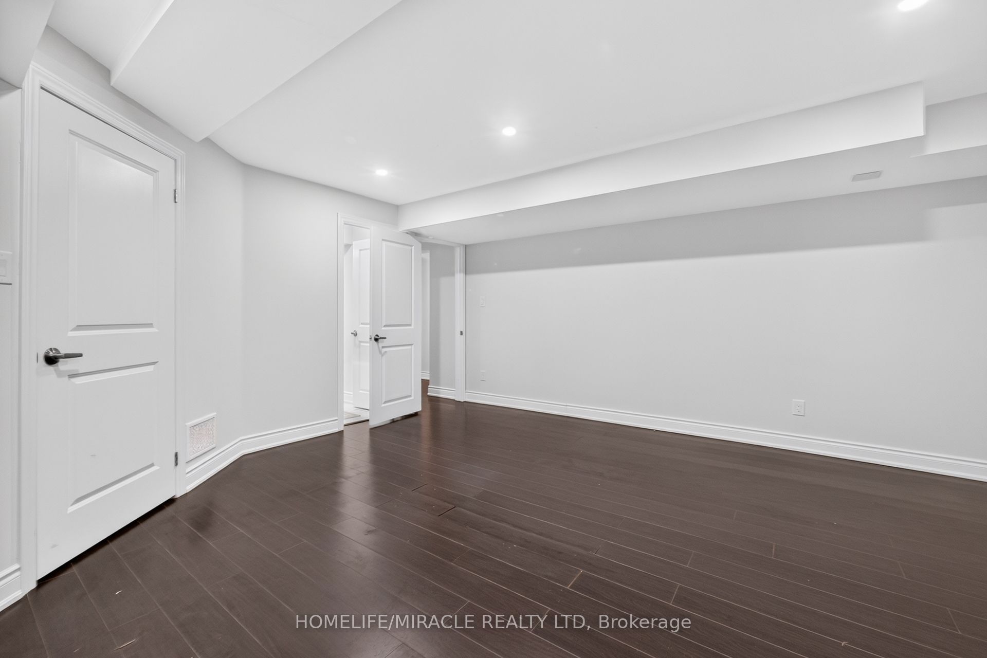 1228 Raspberry Terrace Property Photo 43