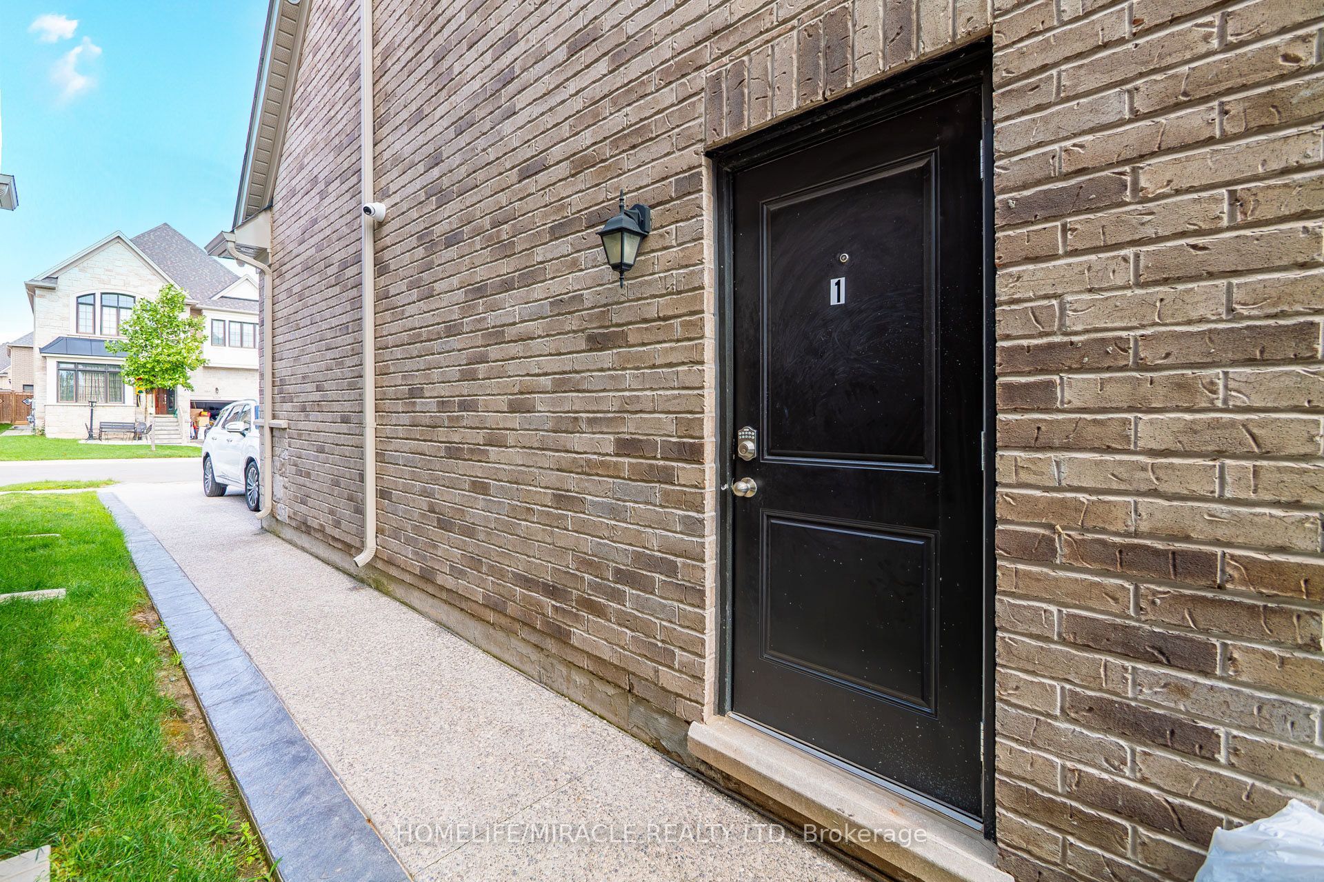 1228 Raspberry Terrace Property Photo 44