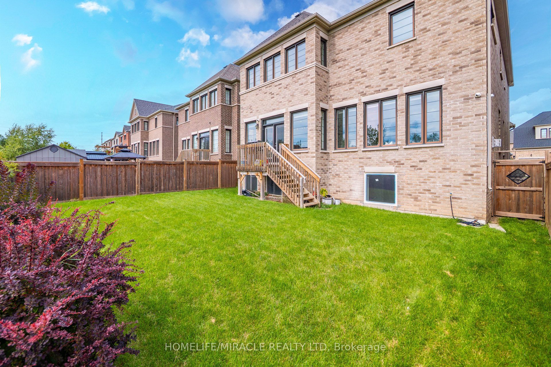 1228 Raspberry Terrace Property Photo 47