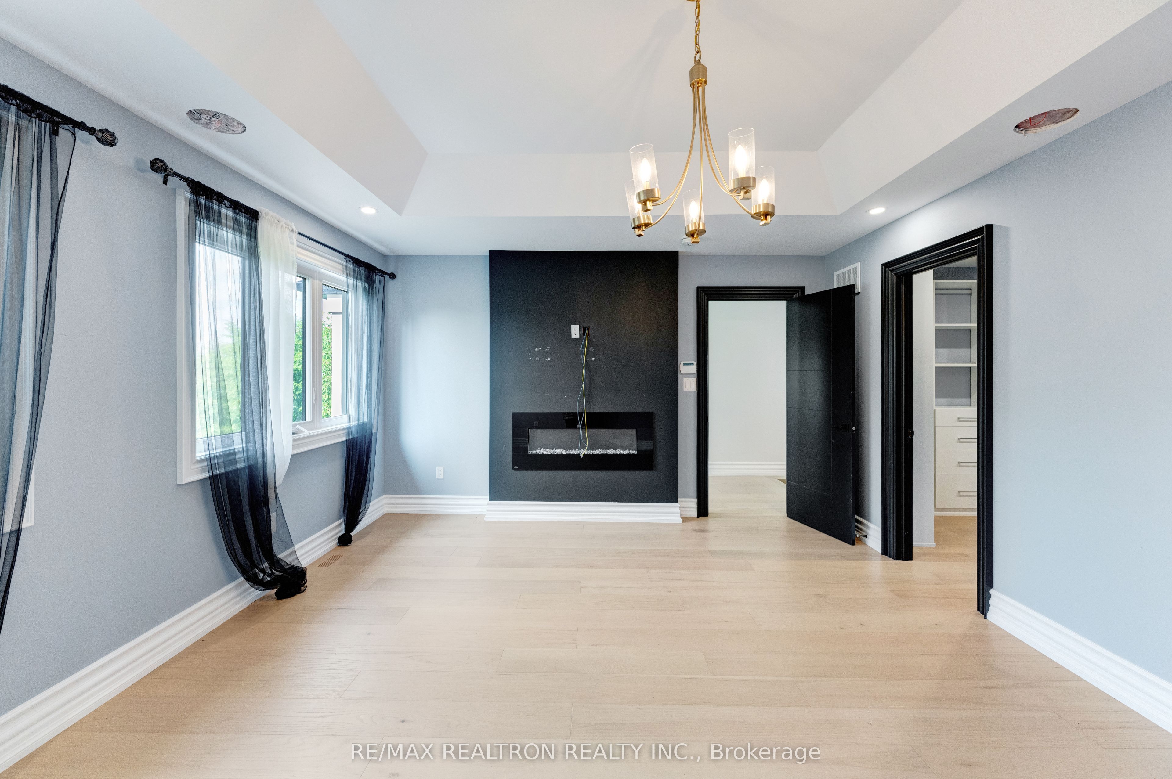 32 Bradfield Avenue W Property Photo 44