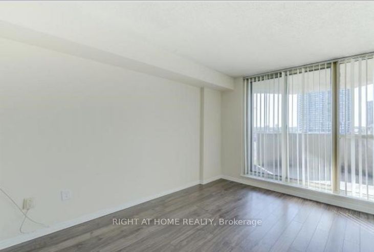 400 Webb Drive 905 Property Photo 7