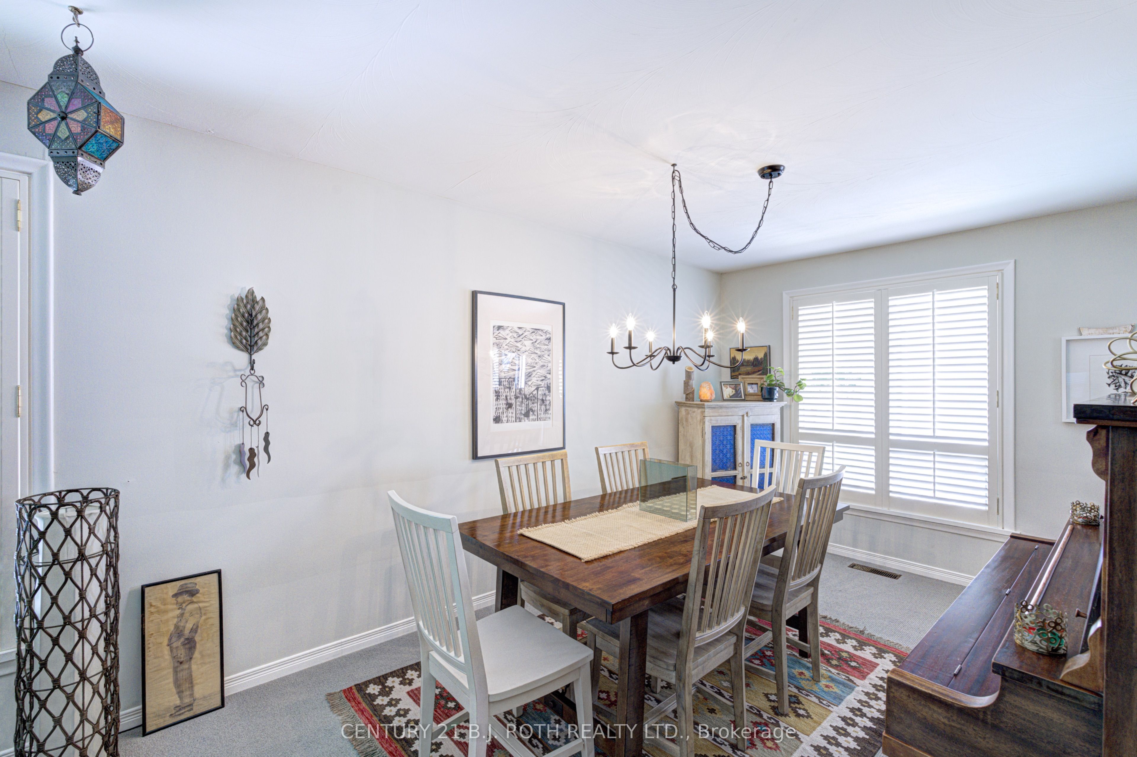 109 Wincott Drive Property Photo 11