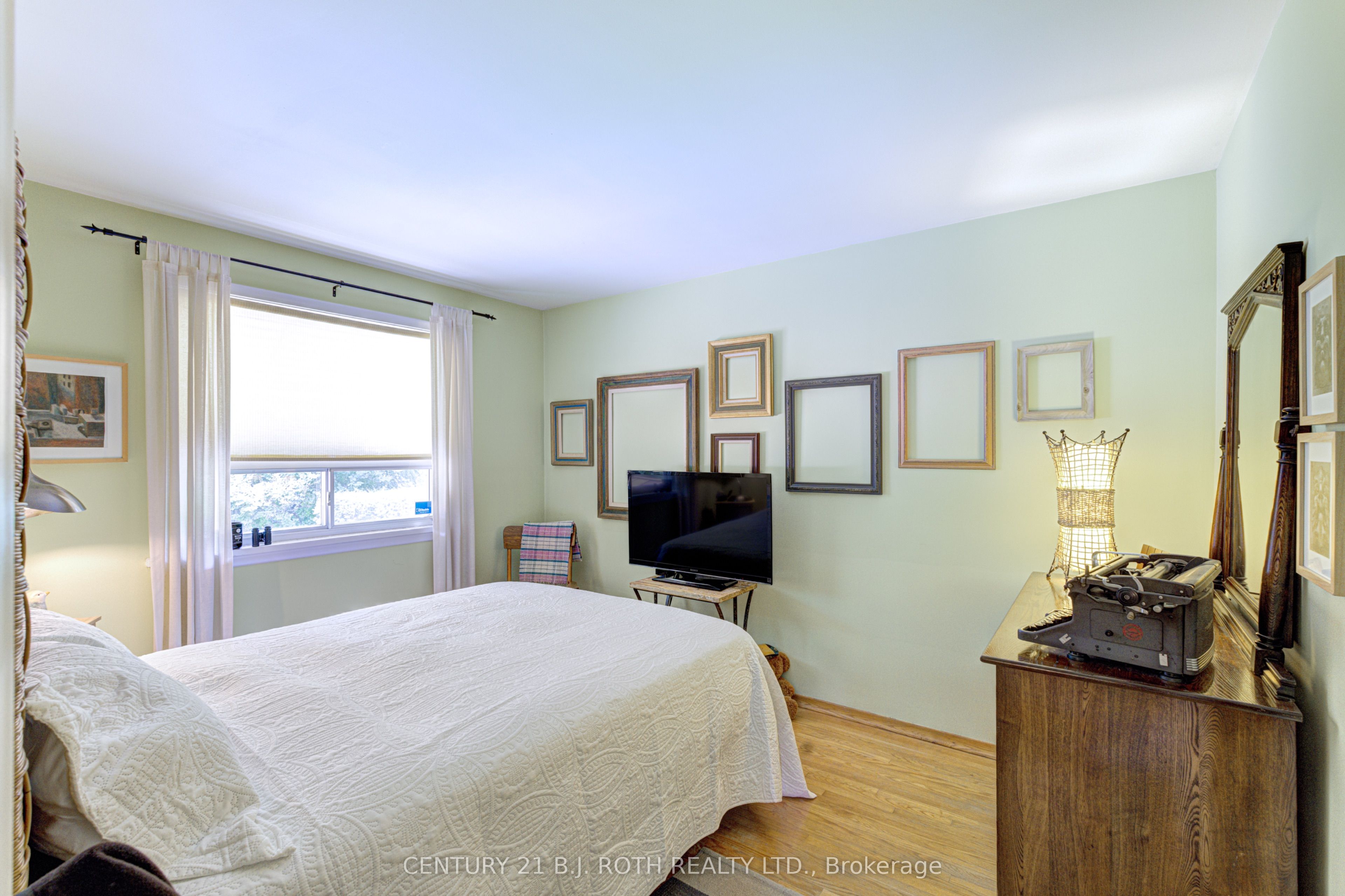 109 Wincott Drive Property Photo 19