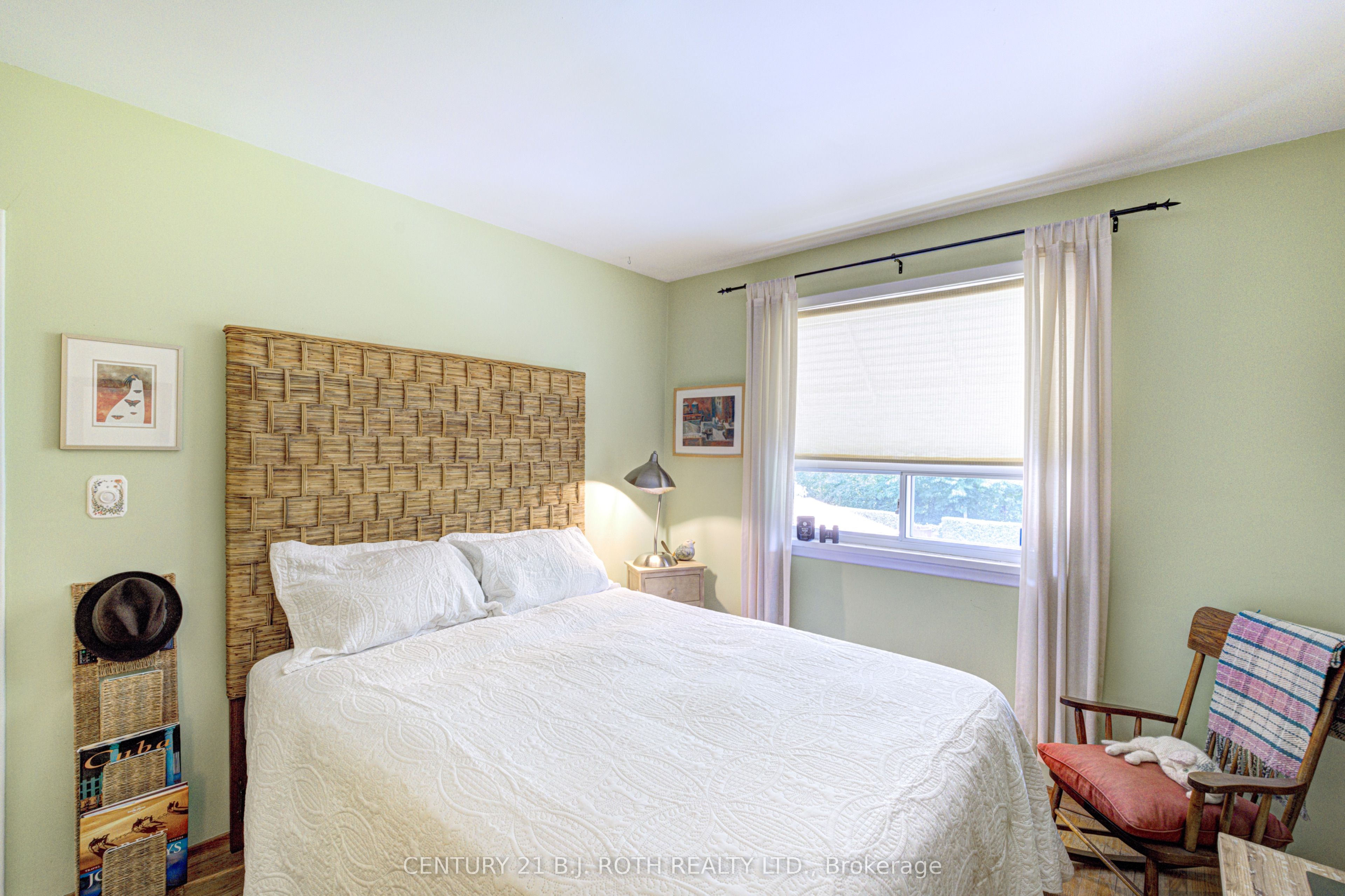 109 Wincott Drive Property Photo 20