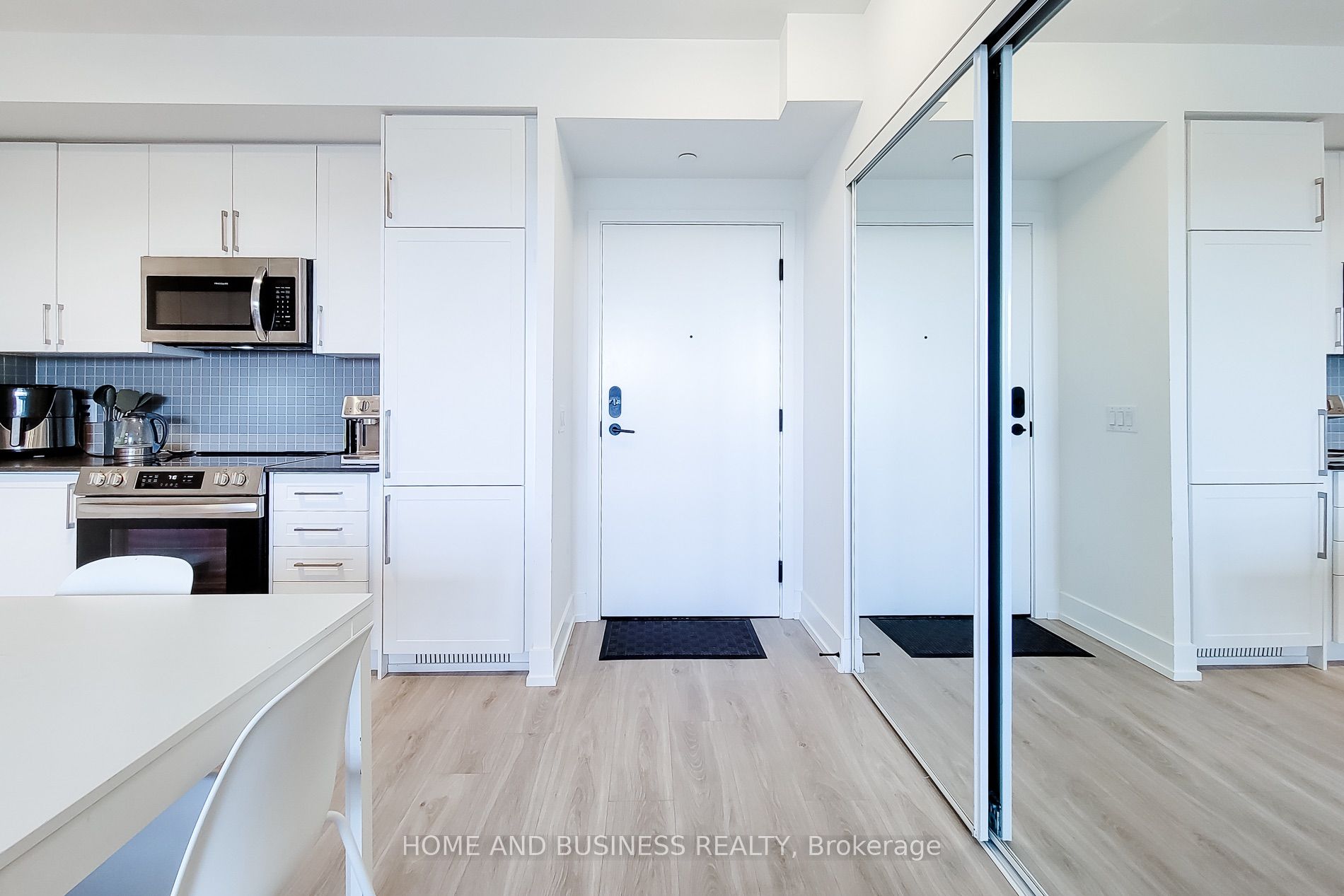 2450 Old Bronte Road E 710 Property Photo 14