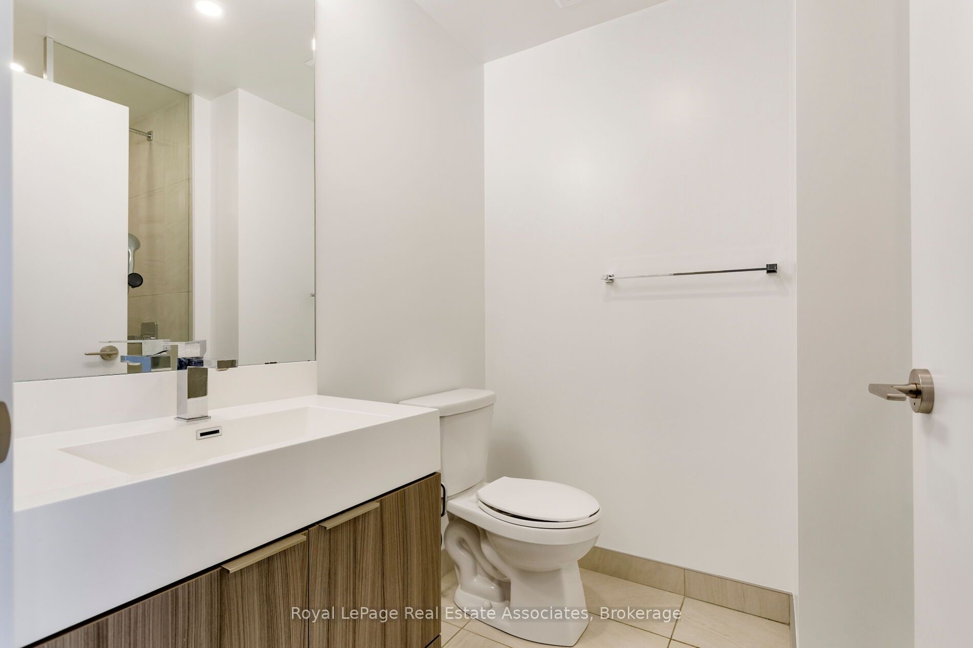 30 Samuel Wood Way 602 Property Photo 20