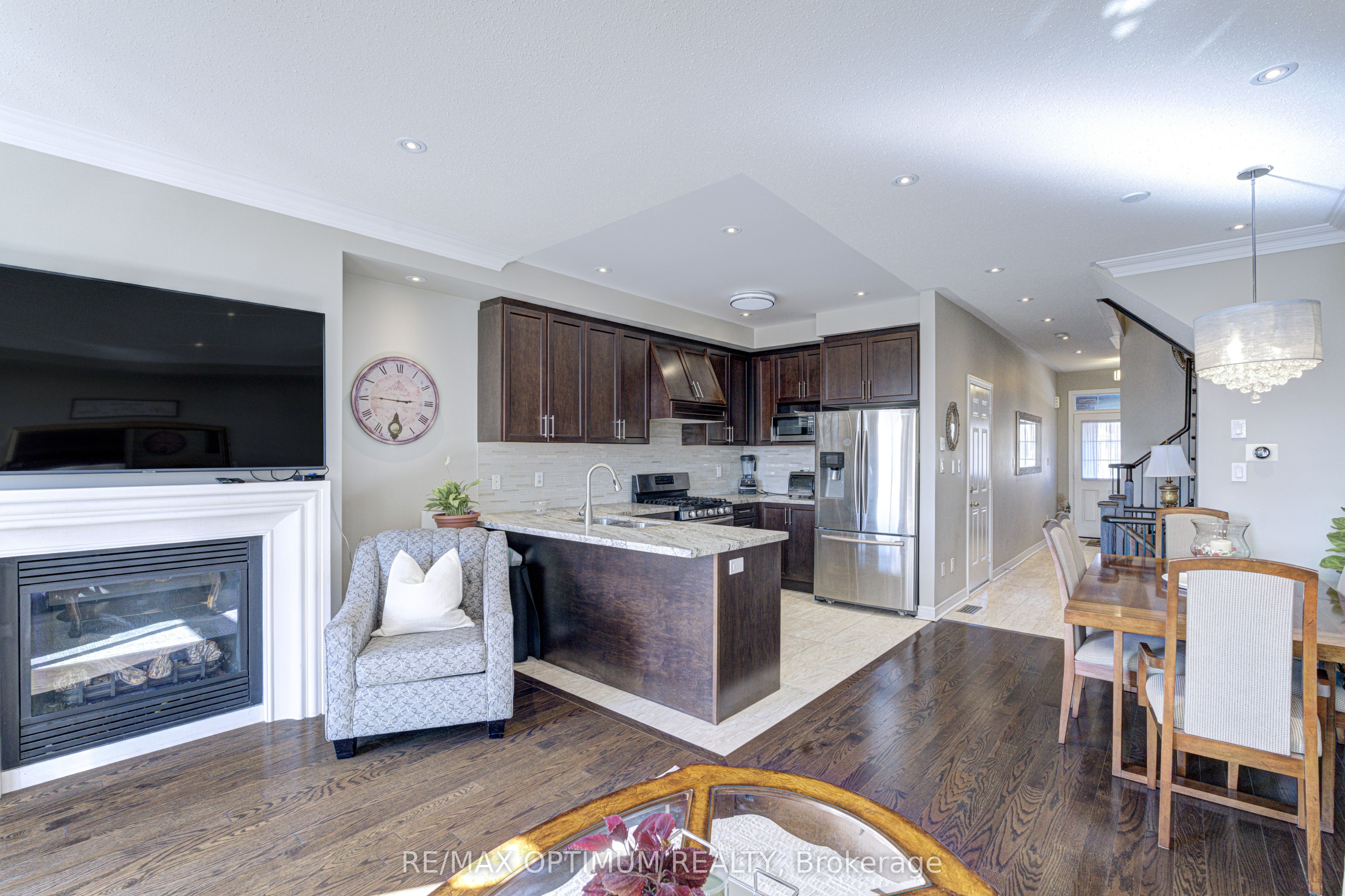 162 Sky Harbour Drive Property Photo 12