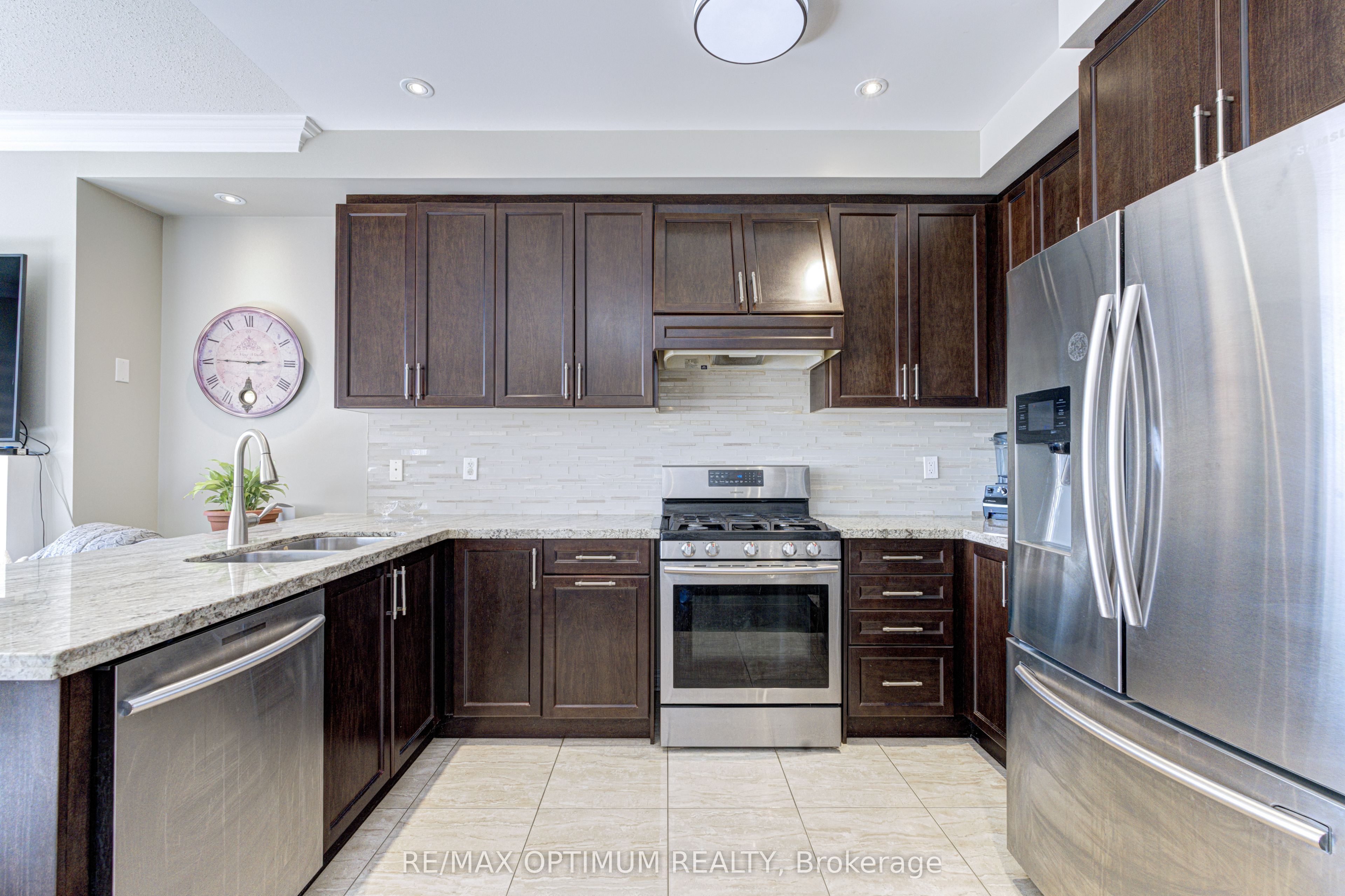162 Sky Harbour Drive Property Photo 16