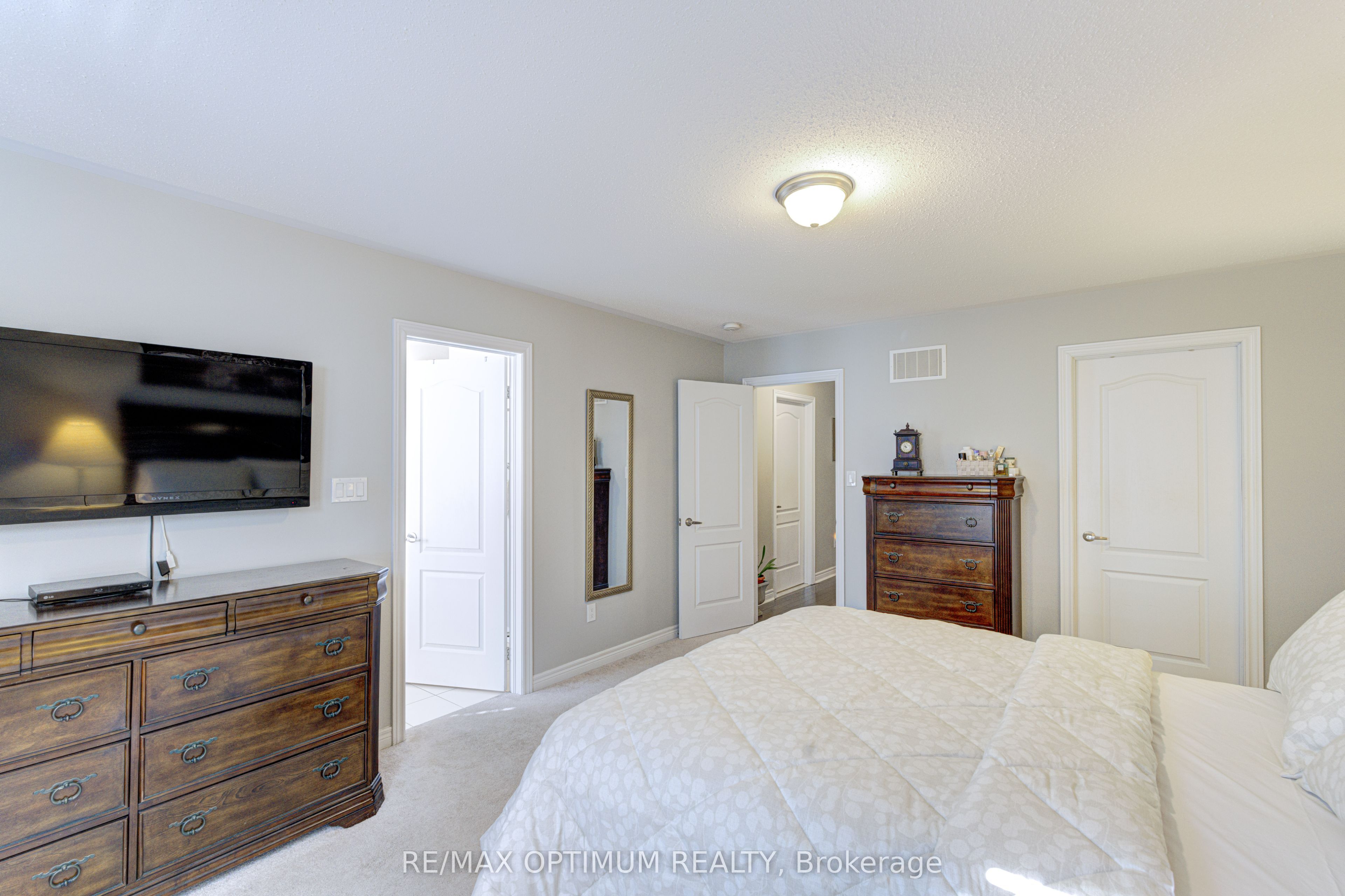 162 Sky Harbour Drive Property Photo 21