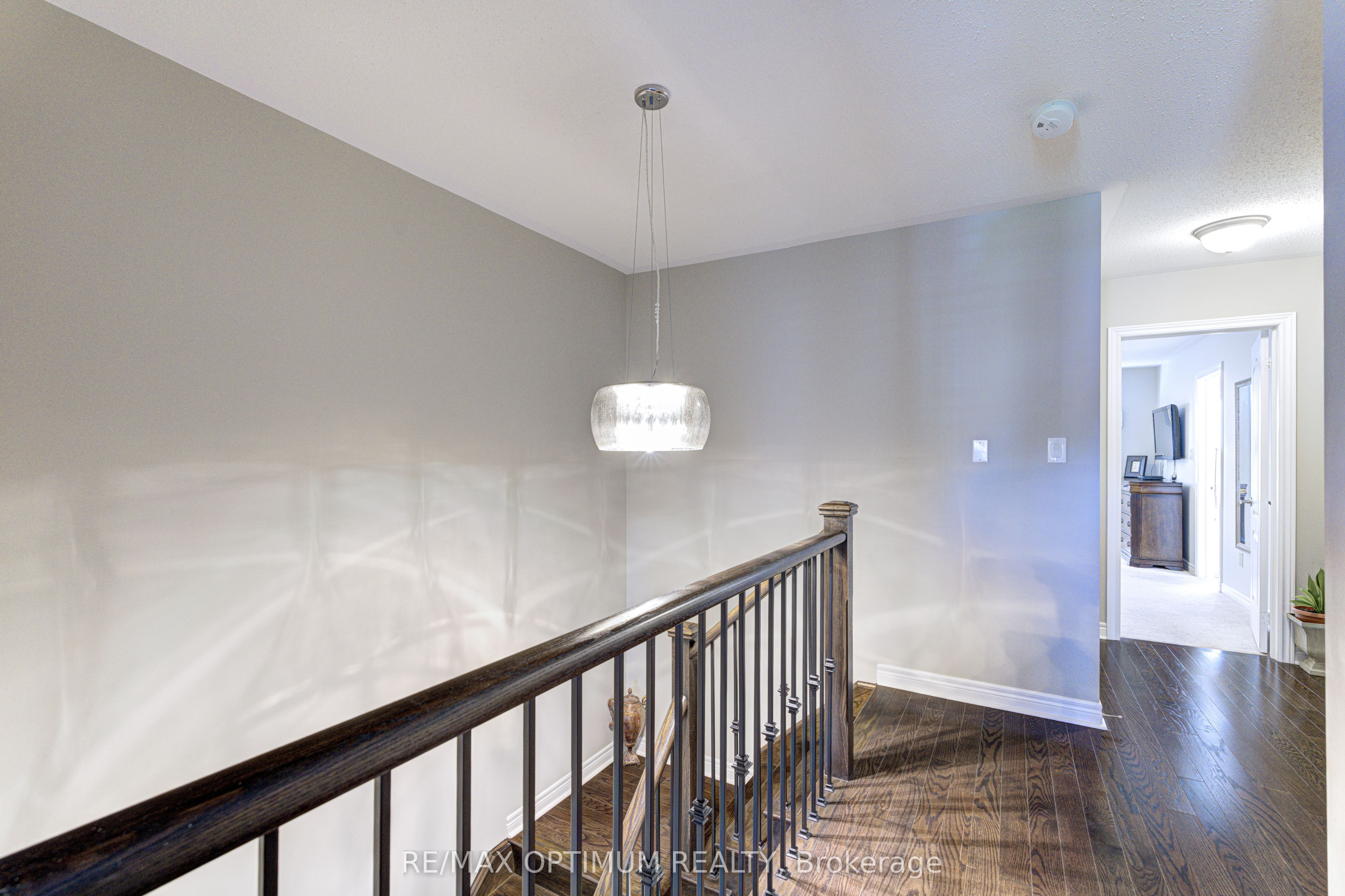 162 Sky Harbour Drive Property Photo 27