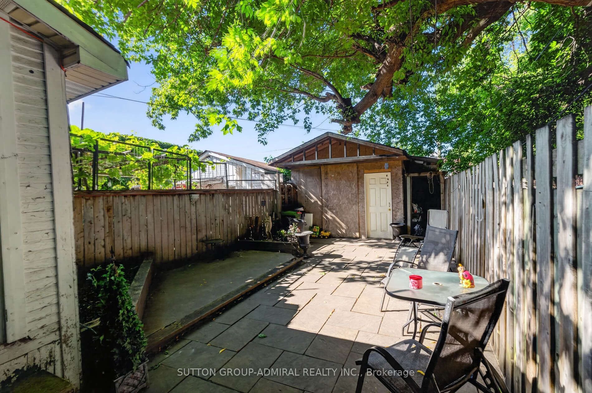 320 Weston Road Property Photo 23
