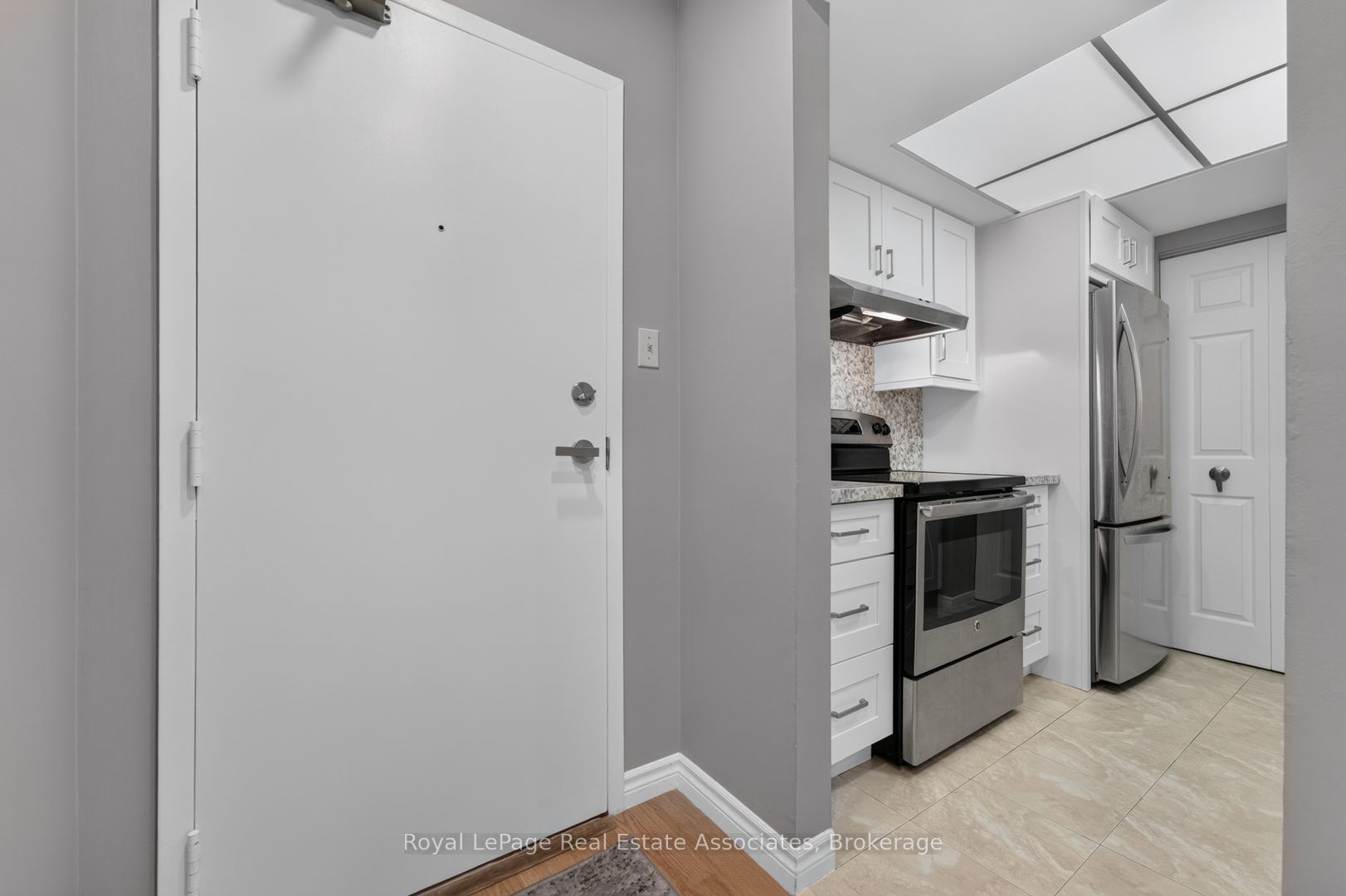 1001 Cedarglen Gate 221 Property Photo 22