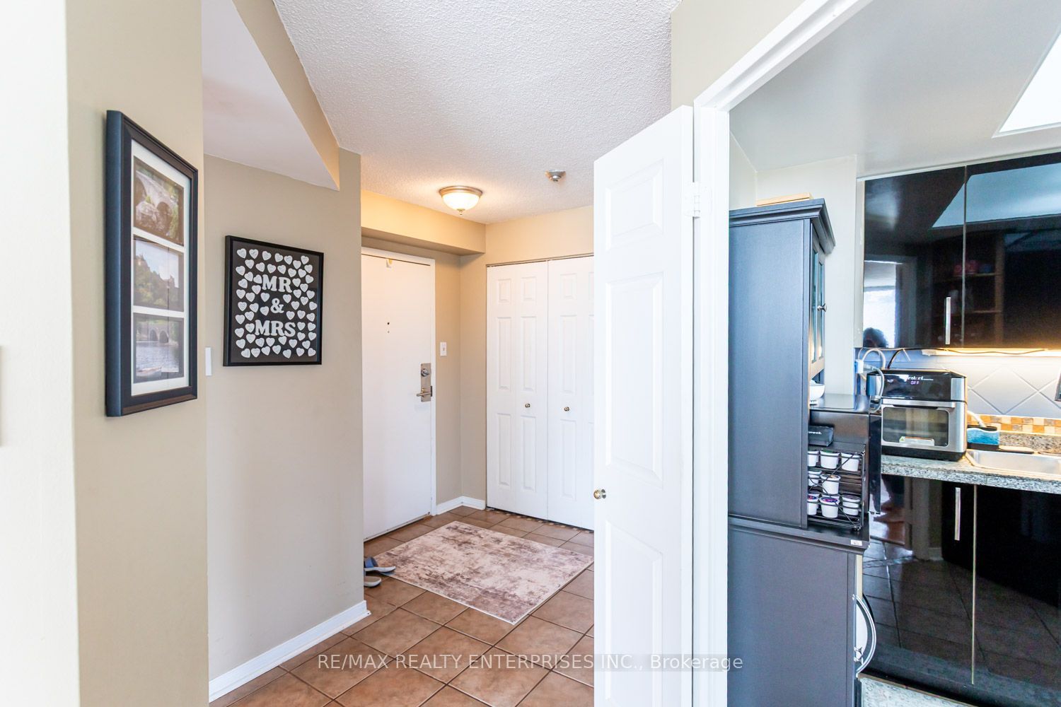 1111 Bough Beeches Boulevard 501 Property Photo 15