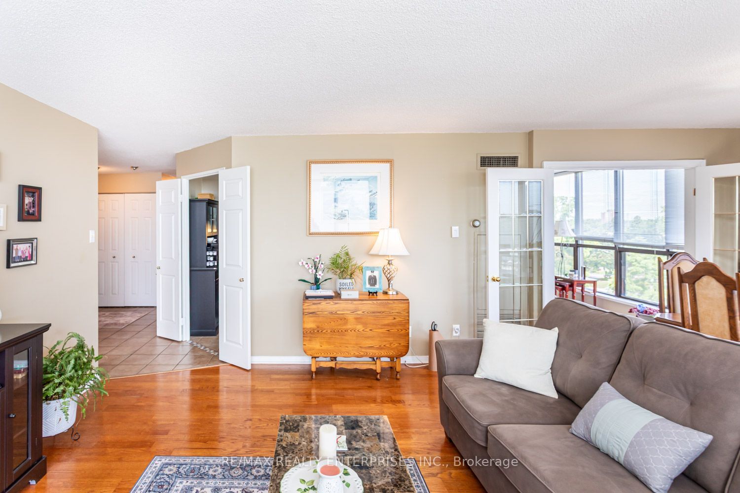 1111 Bough Beeches Boulevard 501 Property Photo 17