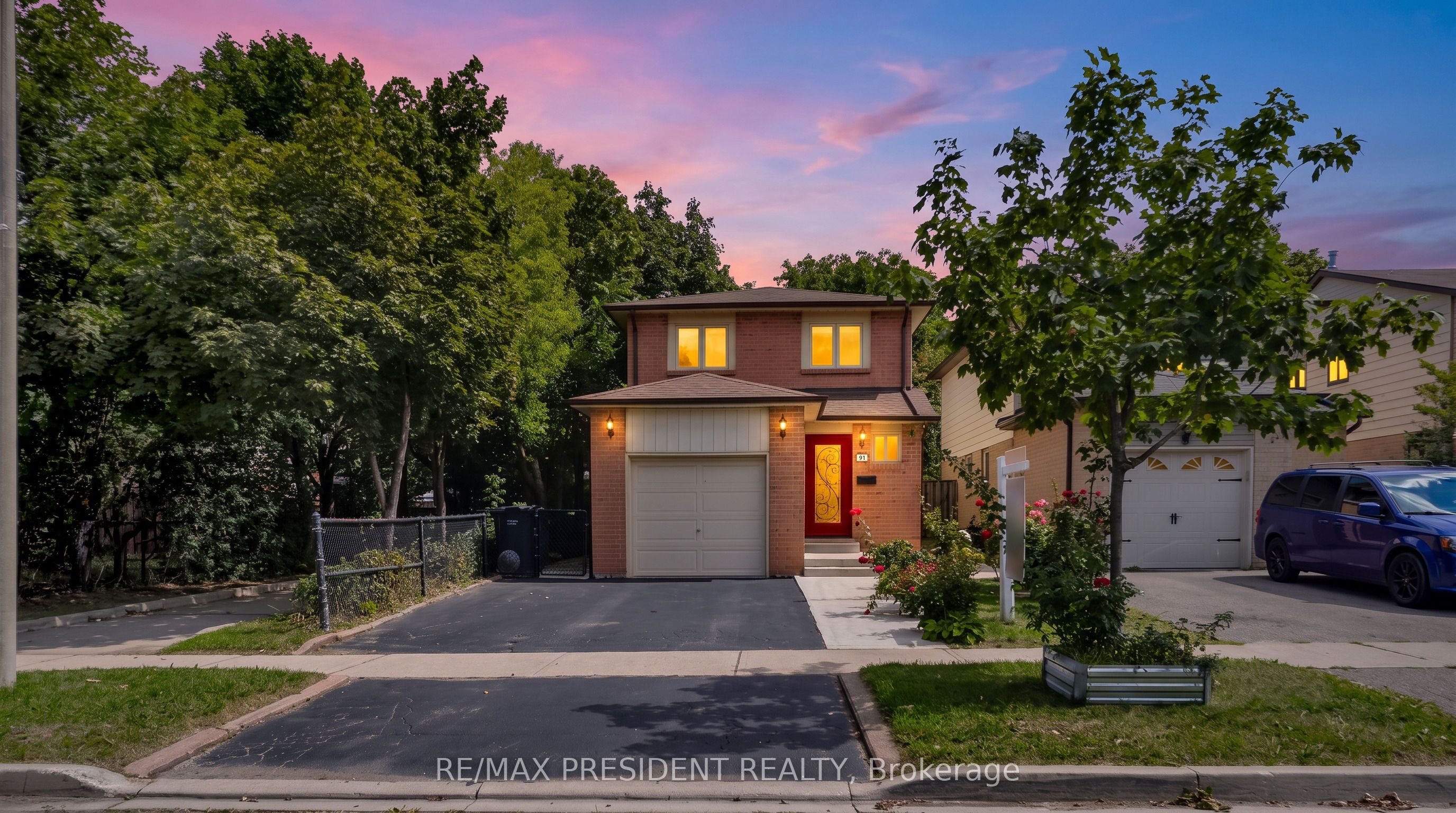 91 Martindale Crescent Property Photo 1