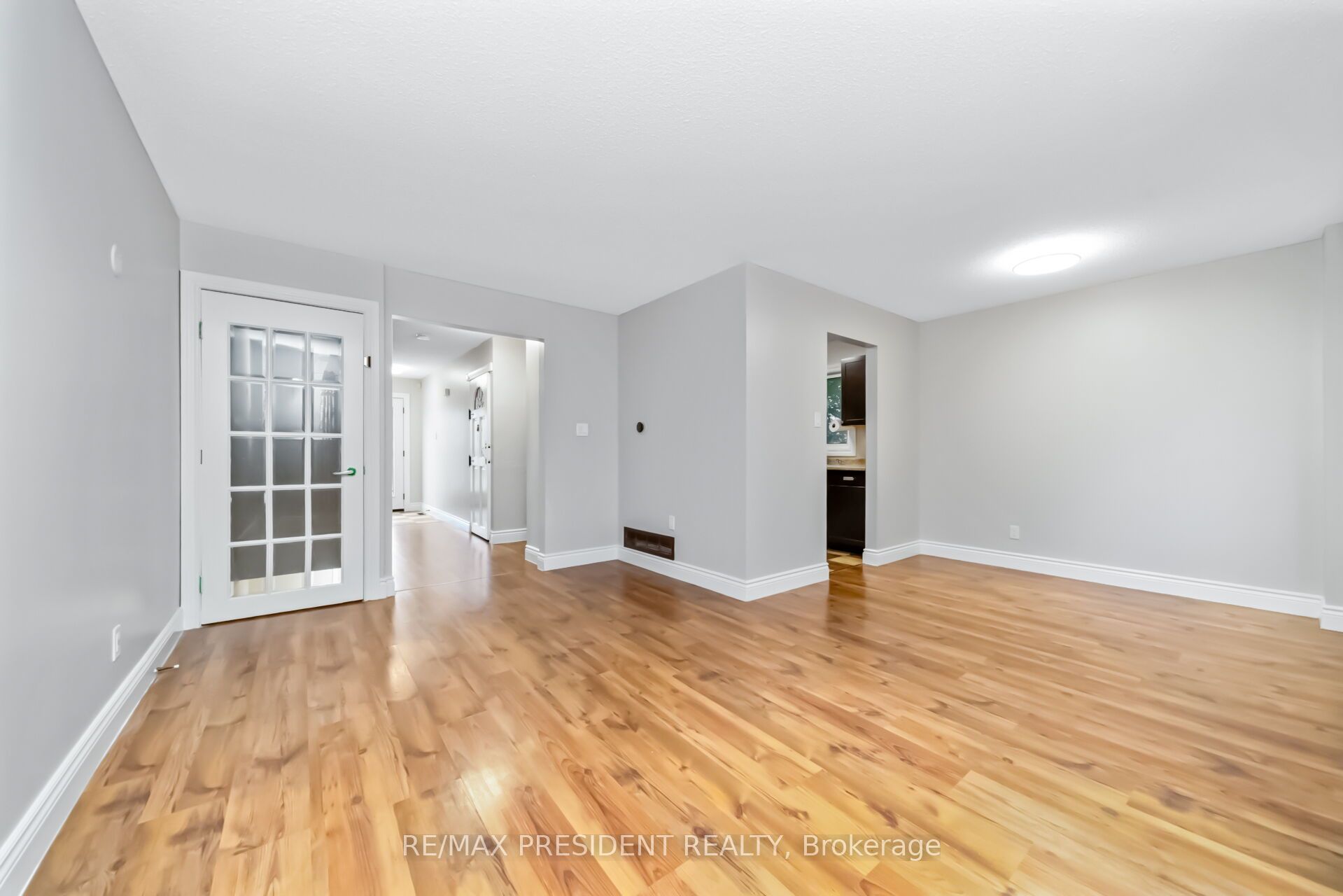 91 Martindale Crescent Property Photo 10