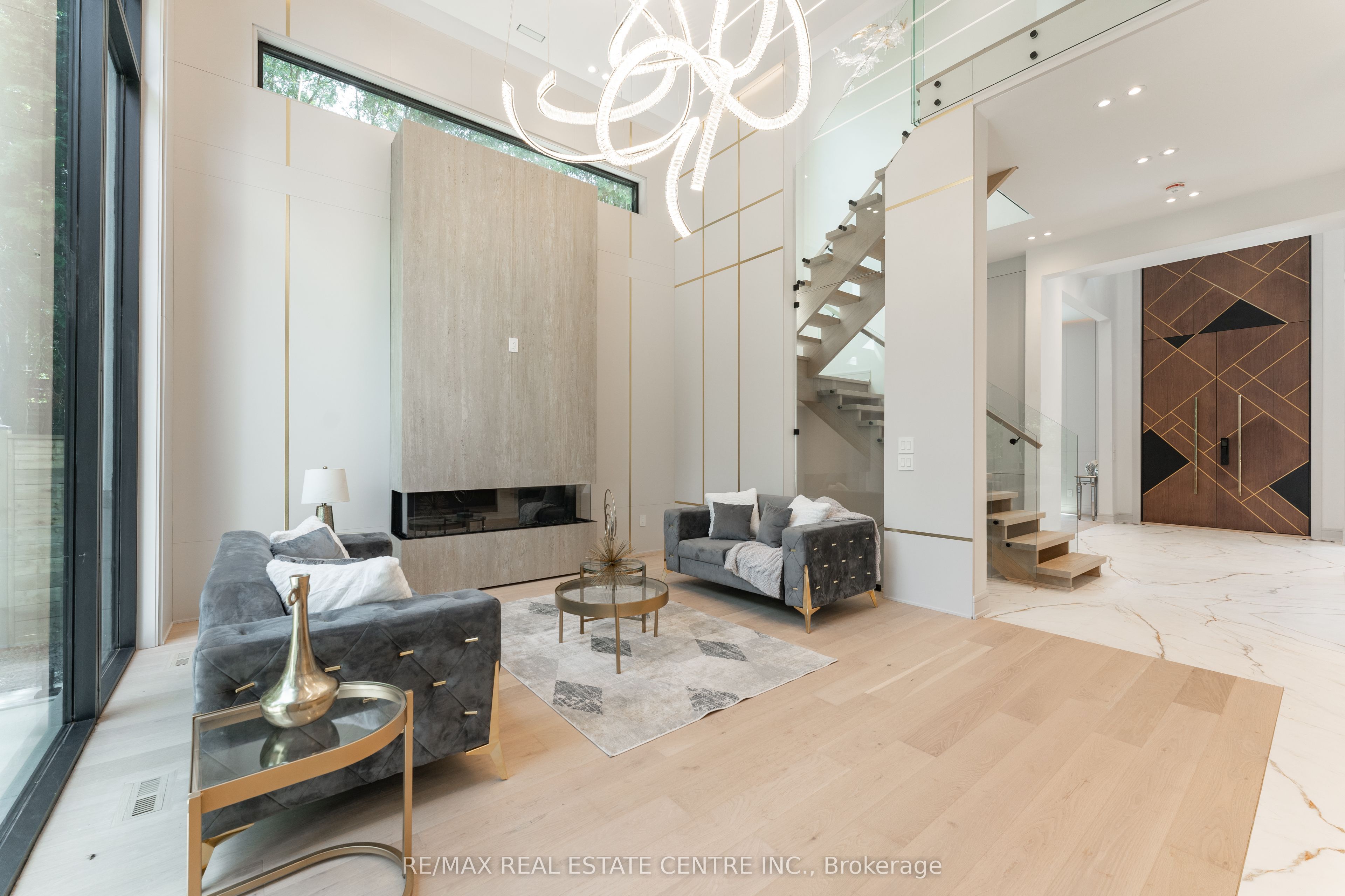 491 Fourth Line Property Photo 10