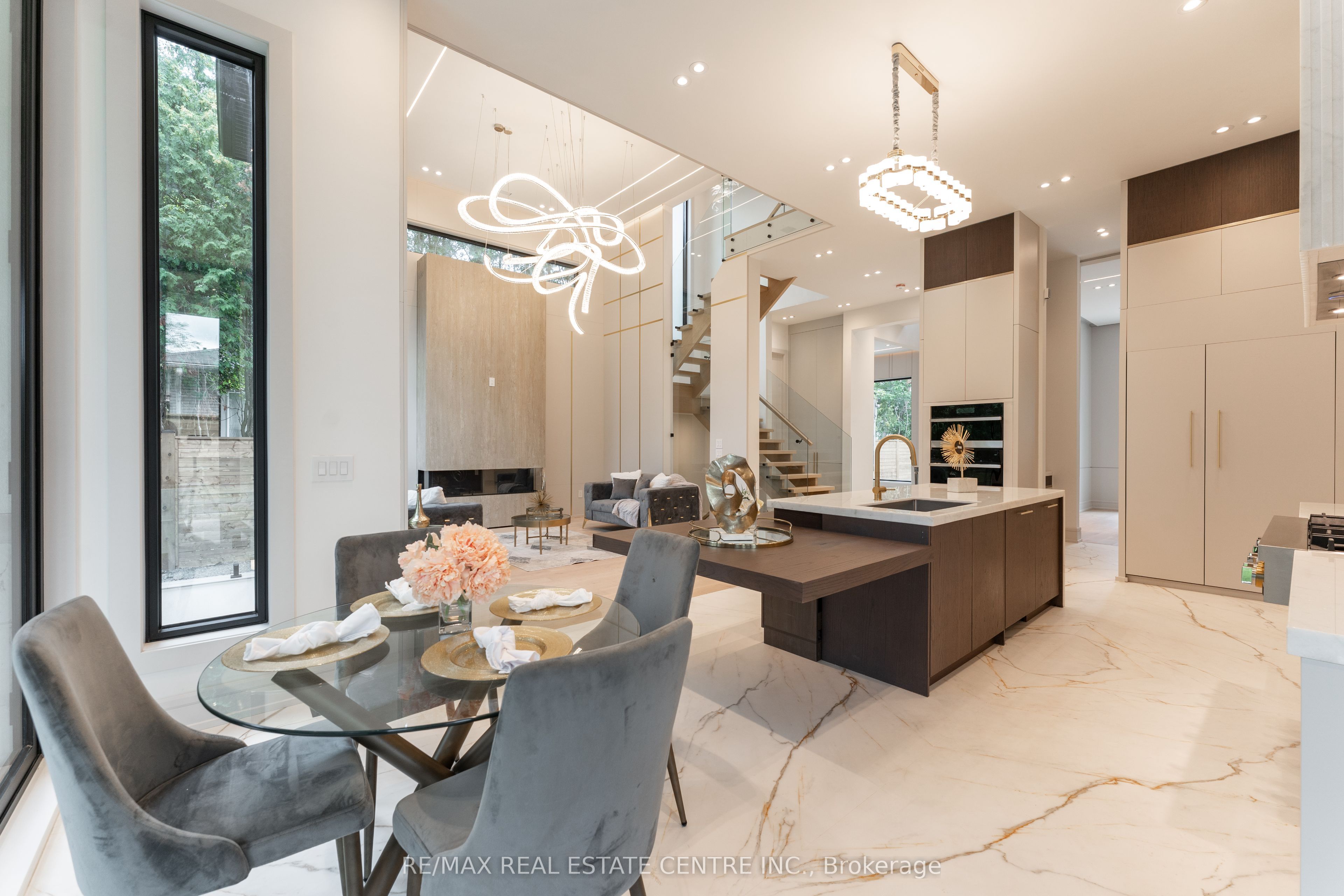 491 Fourth Line Property Photo 14