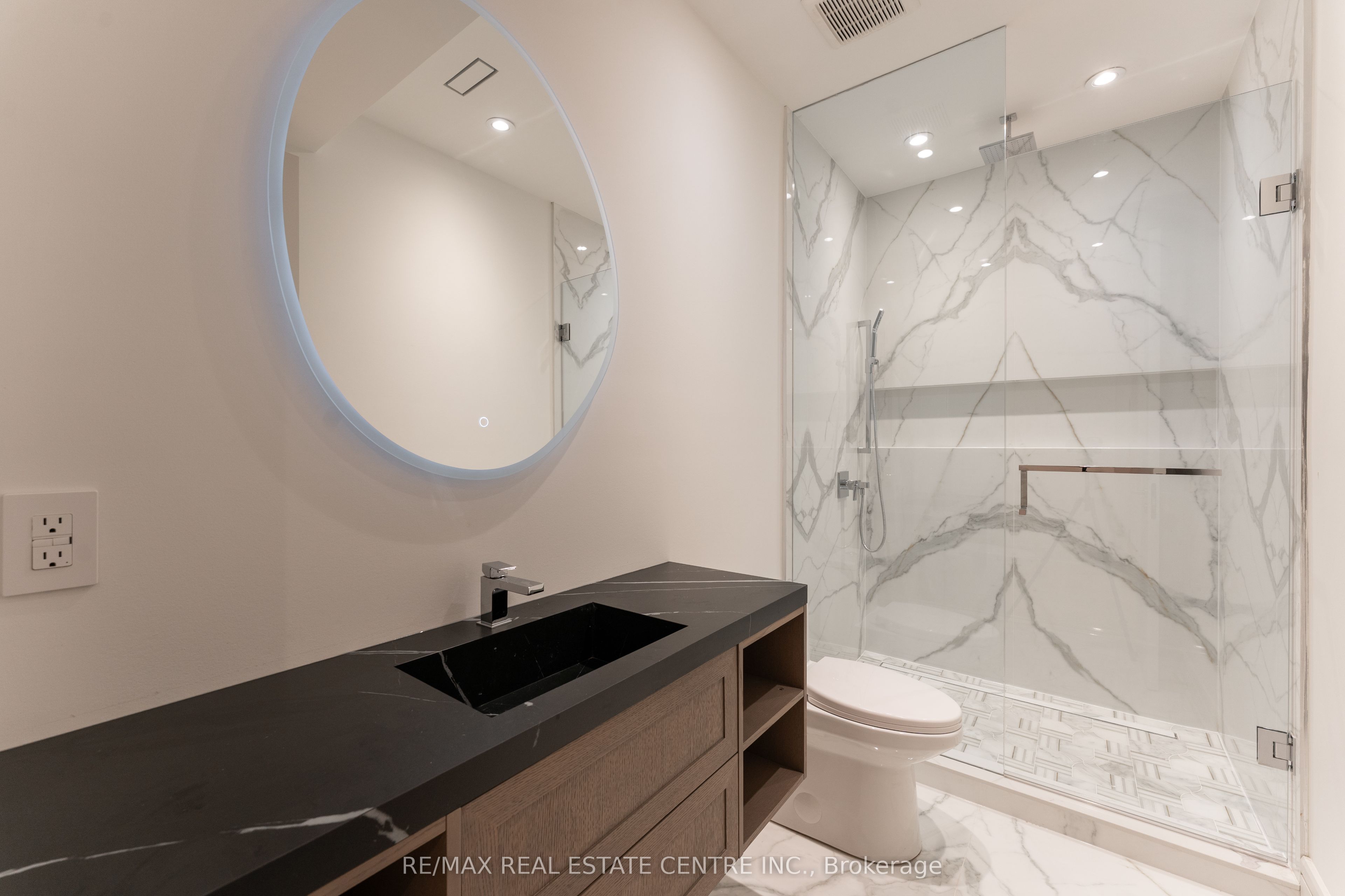 491 Fourth Line Property Photo 47