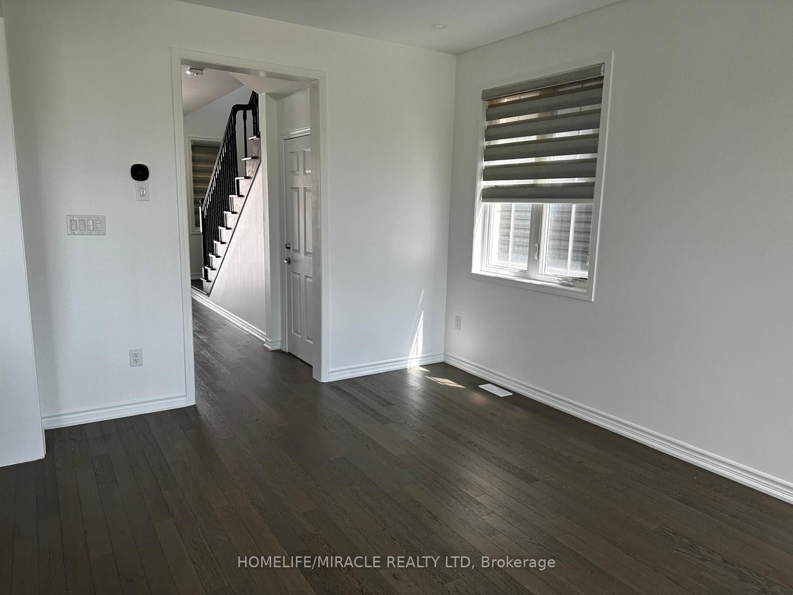 147 Yates Drive Upper Property Photo 17