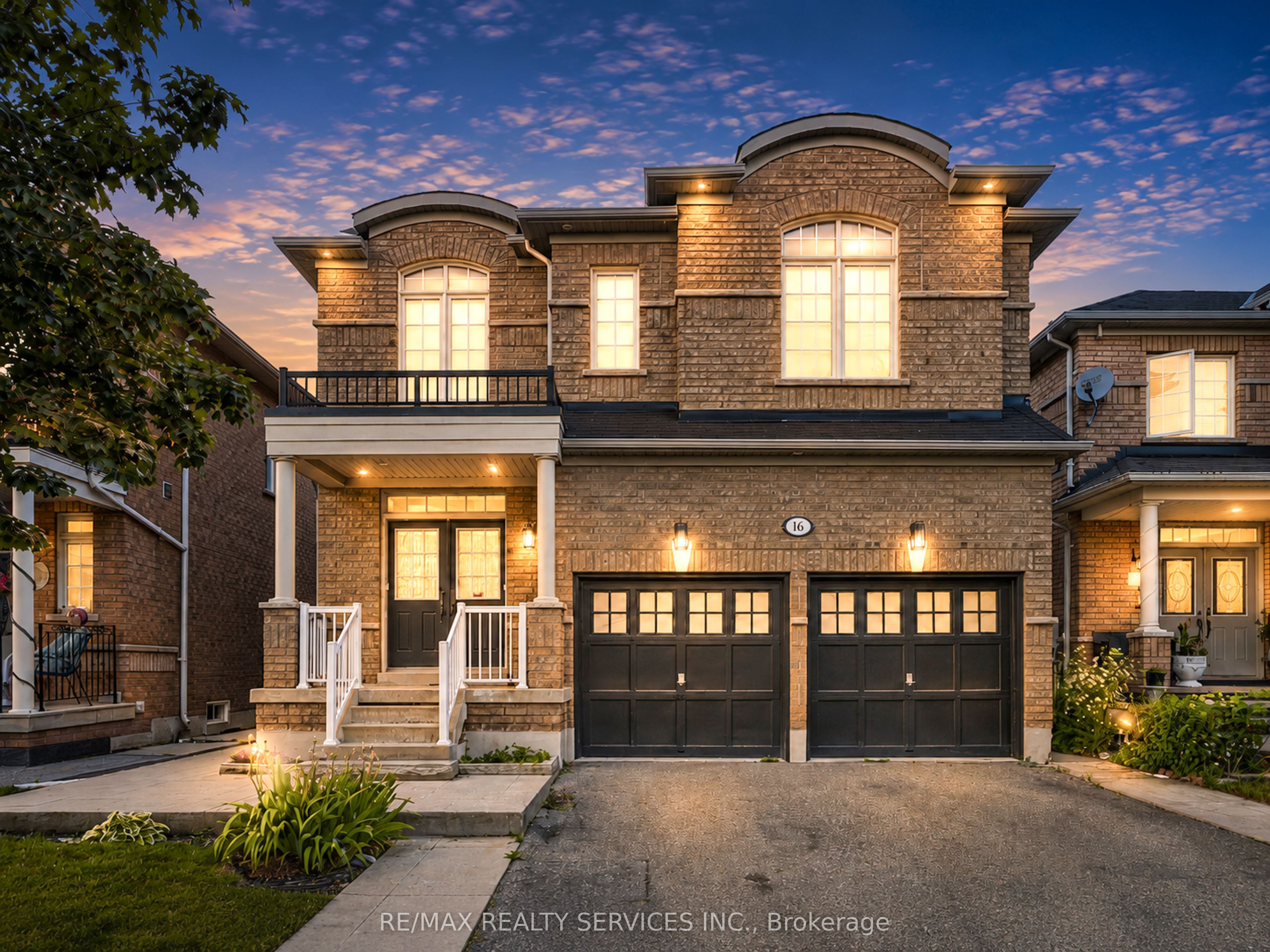 16 Fallgate Drive Property Photo 1