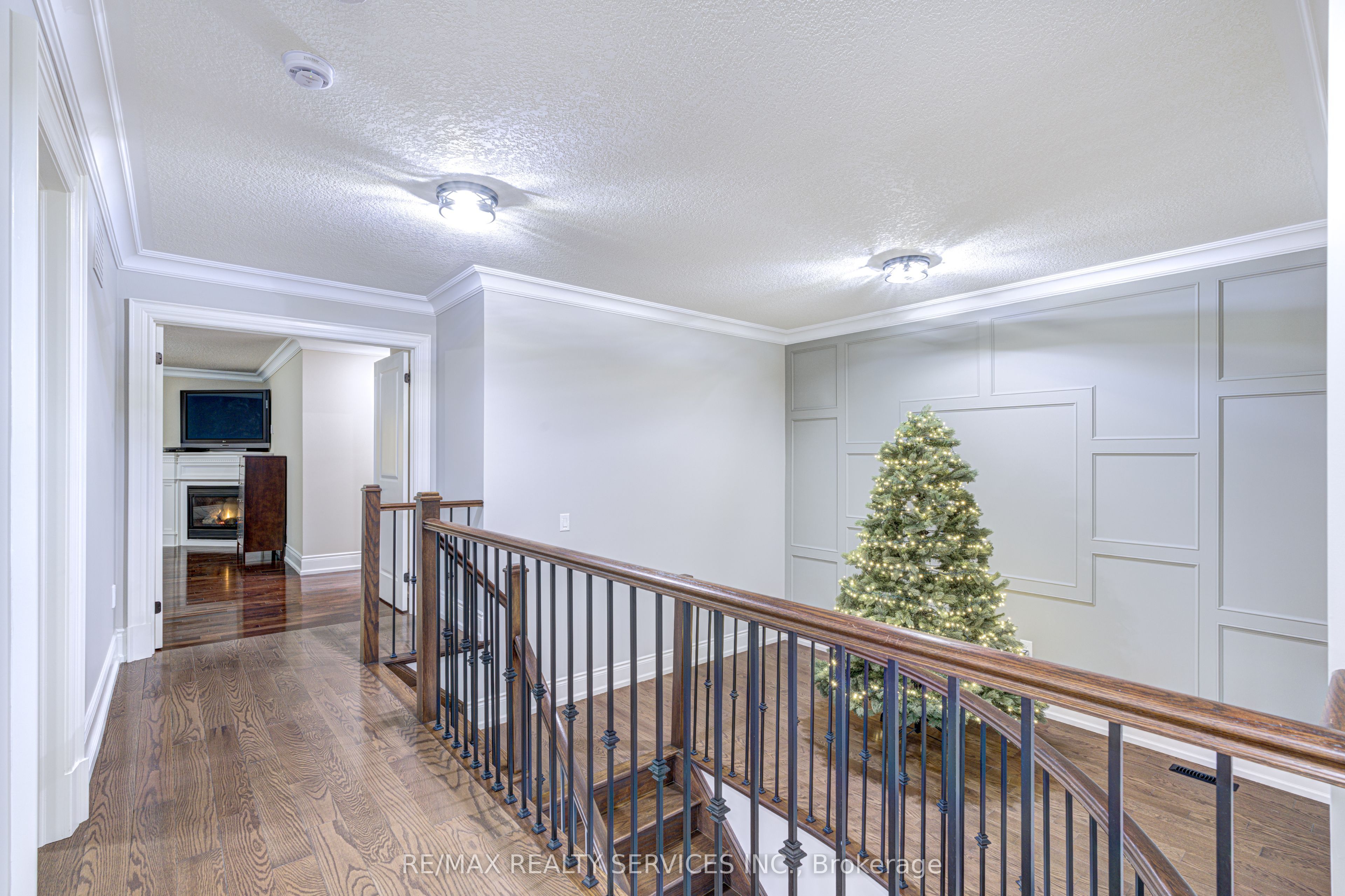 16 Fallgate Drive Property Photo 22