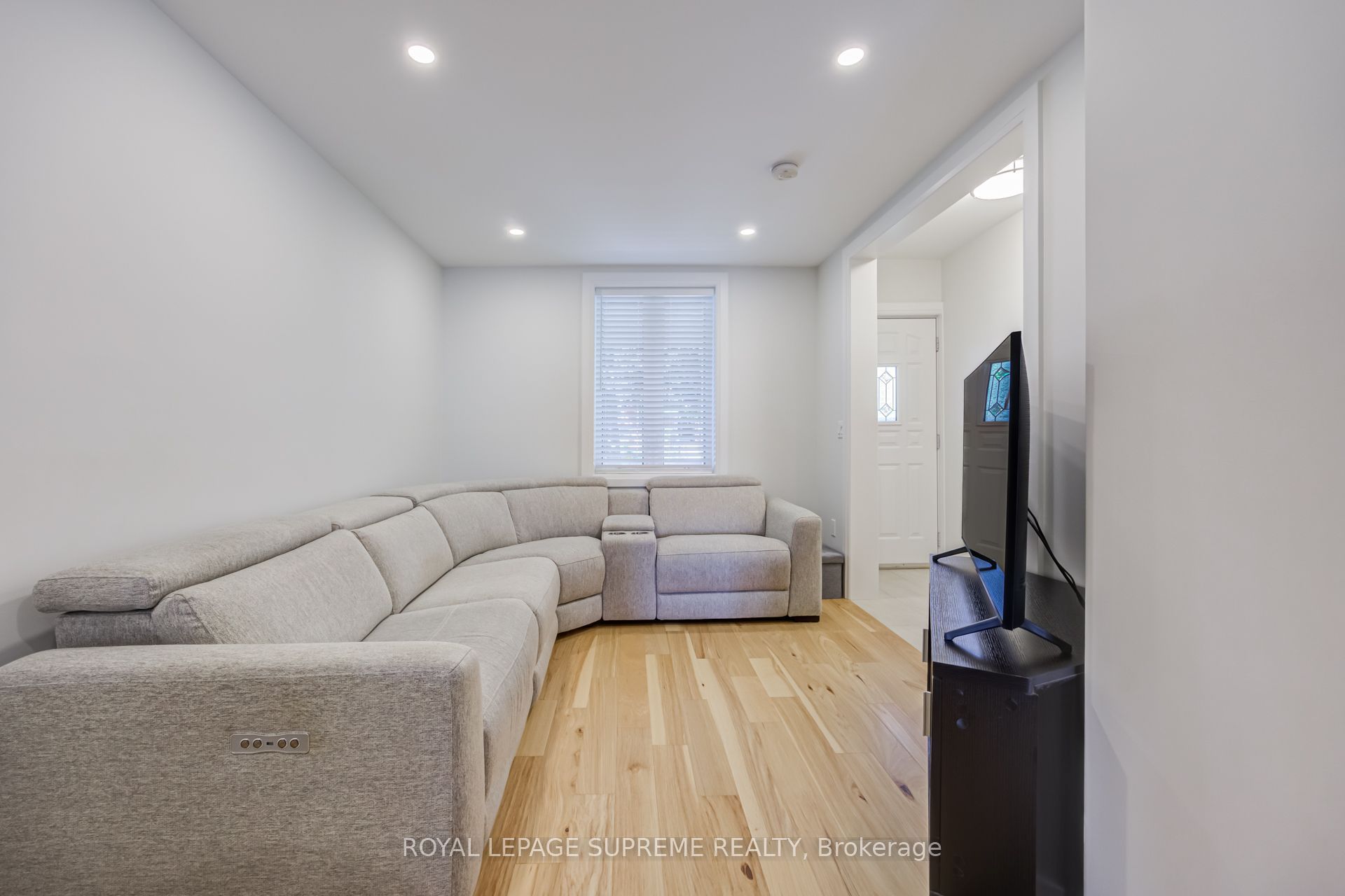 209 Boon Avenue Property Photo 9