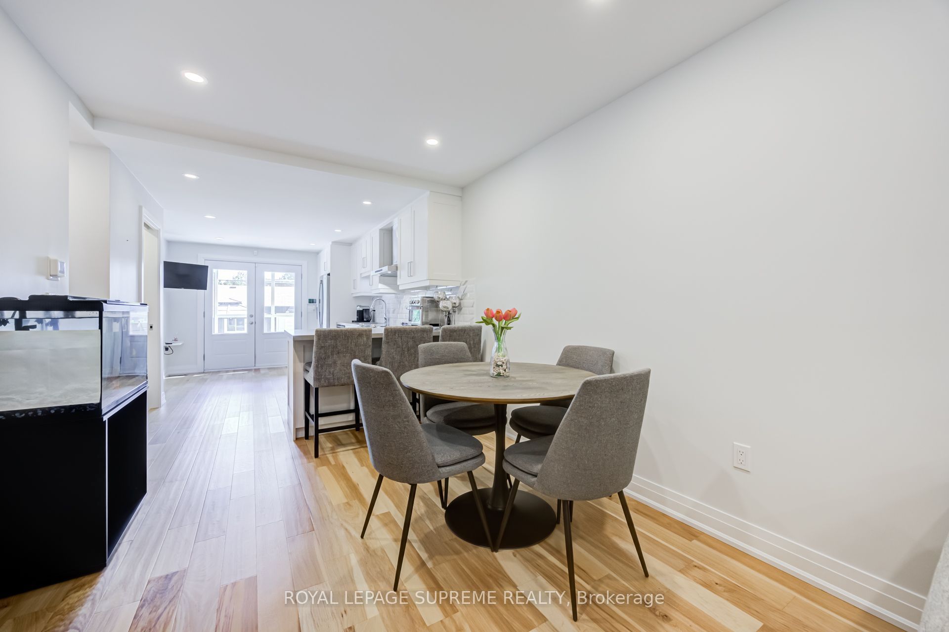 209 Boon Avenue Property Photo 10
