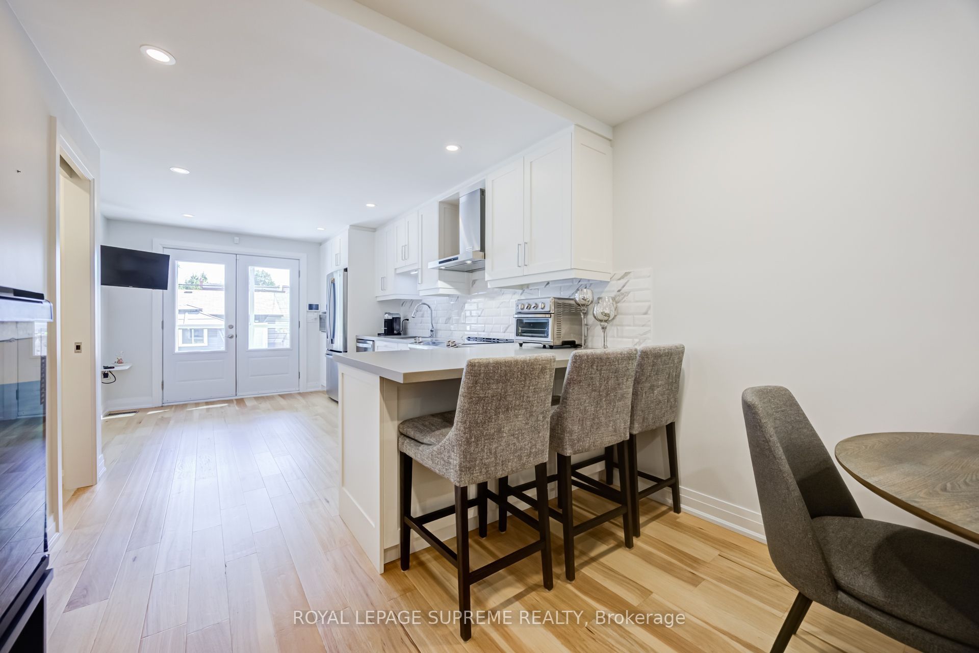 209 Boon Avenue Property Photo 12