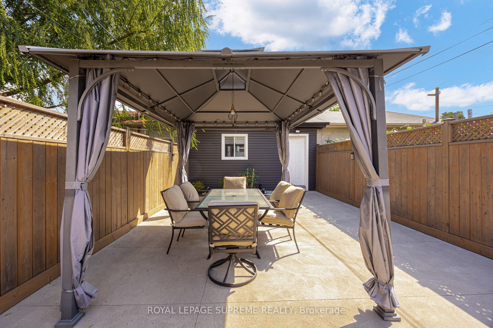 209 Boon Avenue Property Photo 32