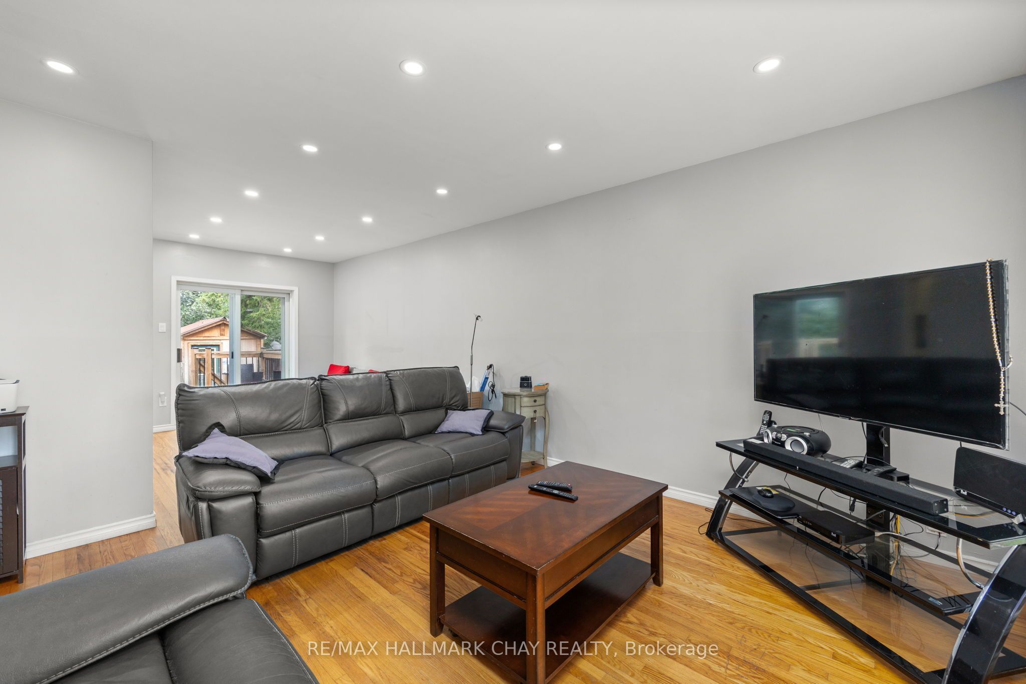 41 Aberdeen Crescent Property Photo 5