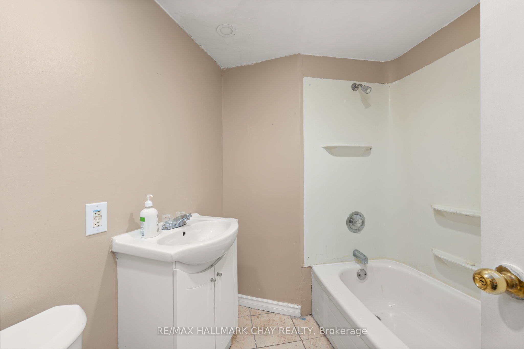 41 Aberdeen Crescent Property Photo 26